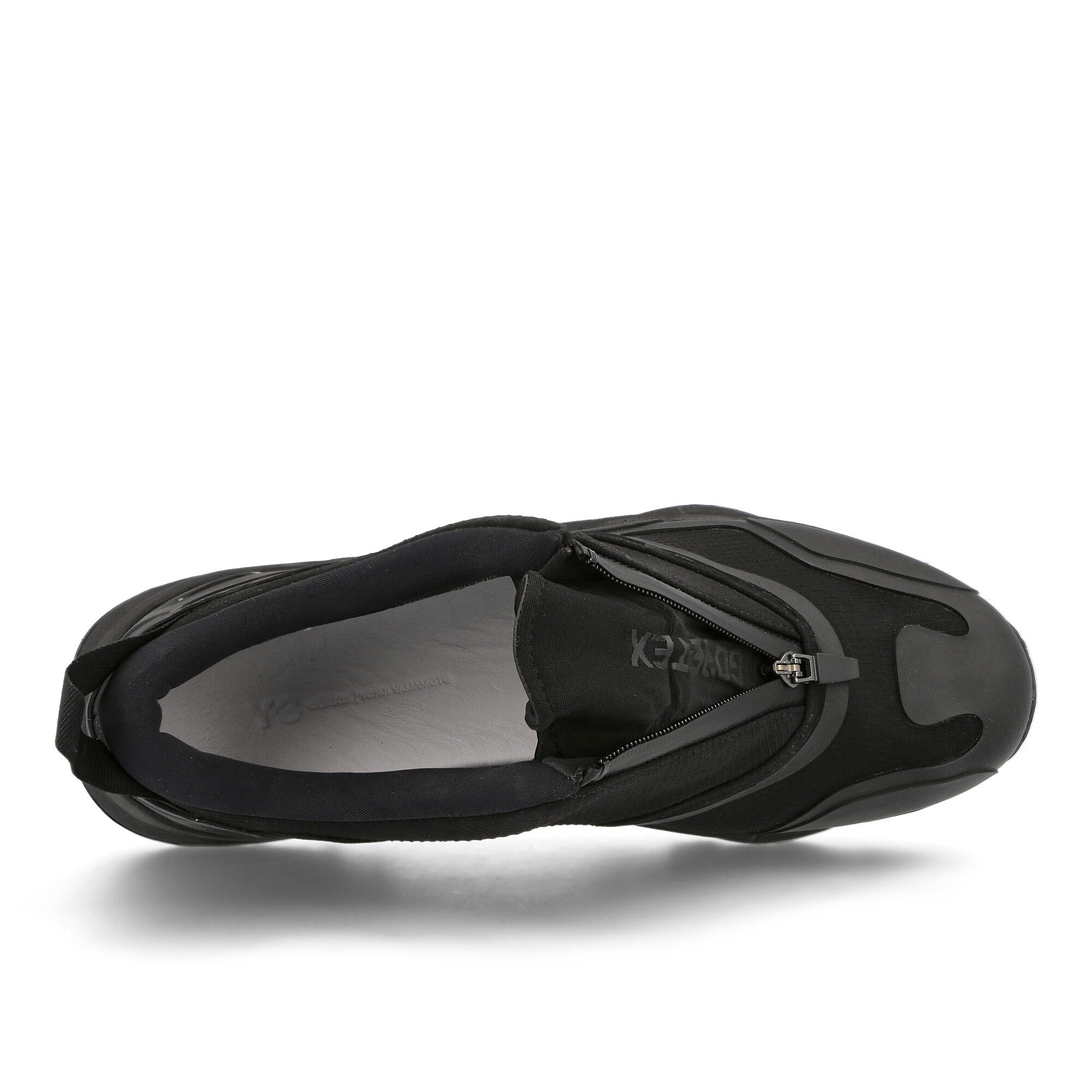Y-3 Terrex Swift R3 GTX Triple Black Detail view 1 | Overkill