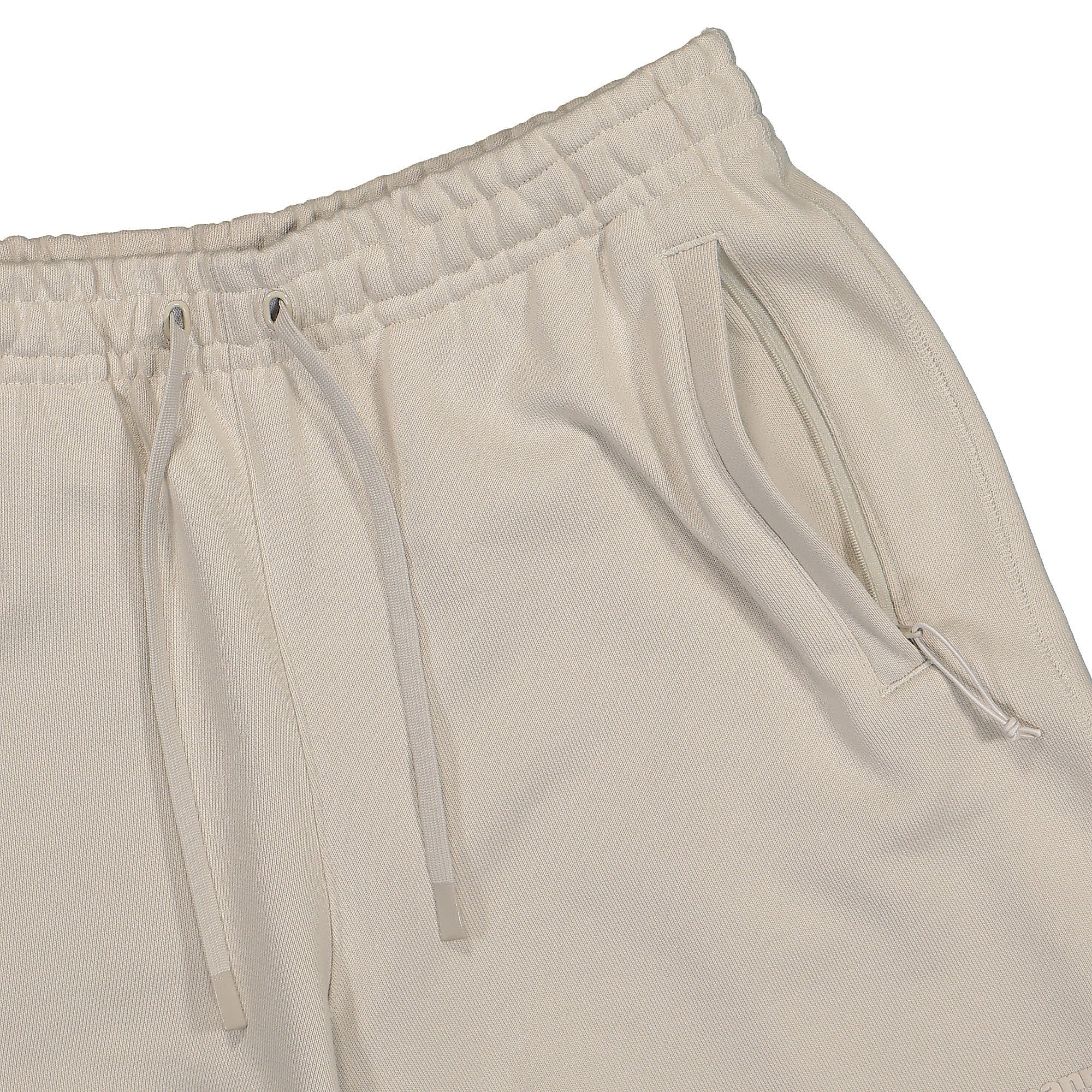 adidas Pharrell Williams x adidas Basics Short Alumin Shorts Detailfoto | Overkill