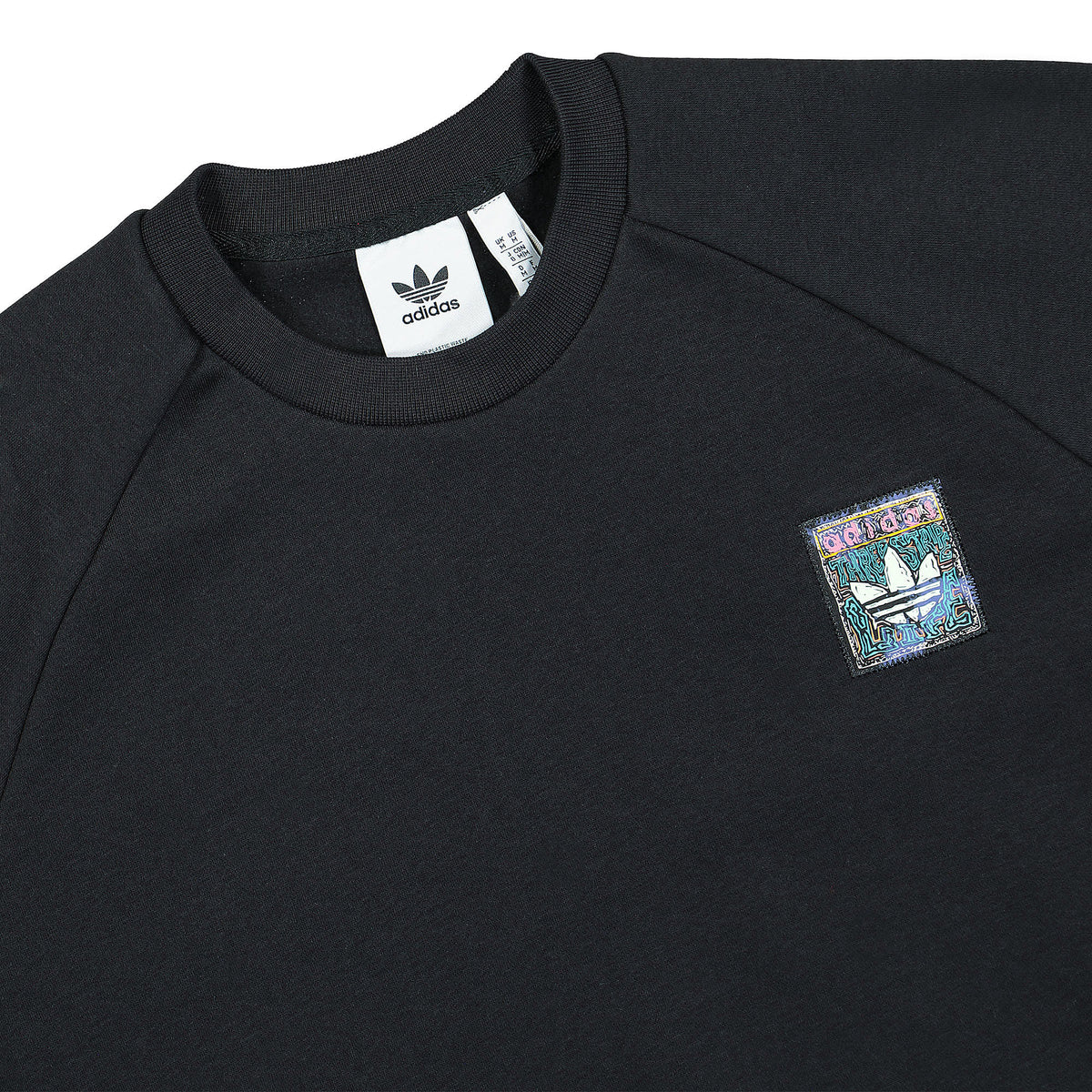 adidas Graphic Crew Sweatshirt Black Sweatshirts Close-up | Overkill