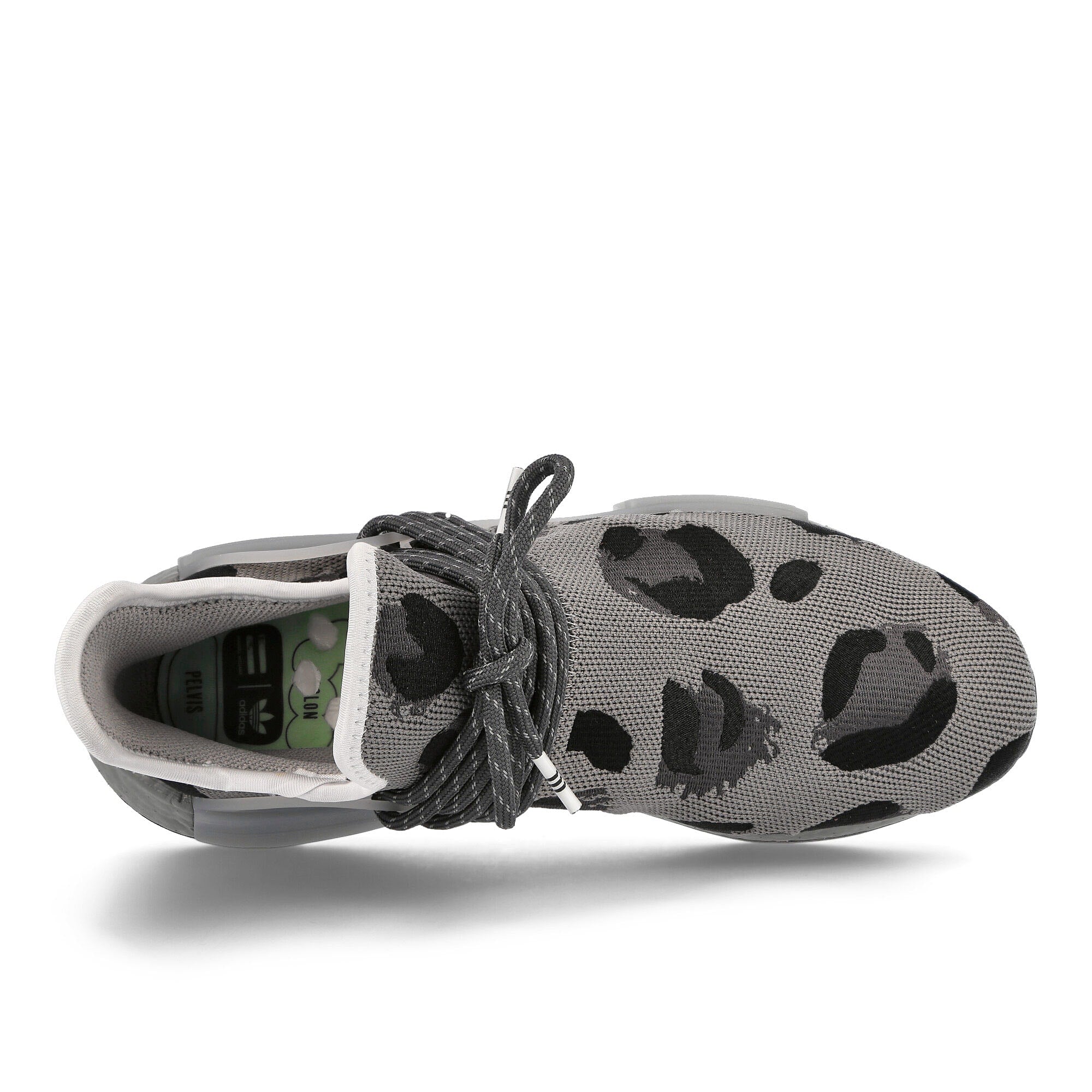 adidas Pharrell Williams x adidas HU NMD Animal Print Ash / Mgsogr / Core Black Sneakers Detailfoto | Overkill