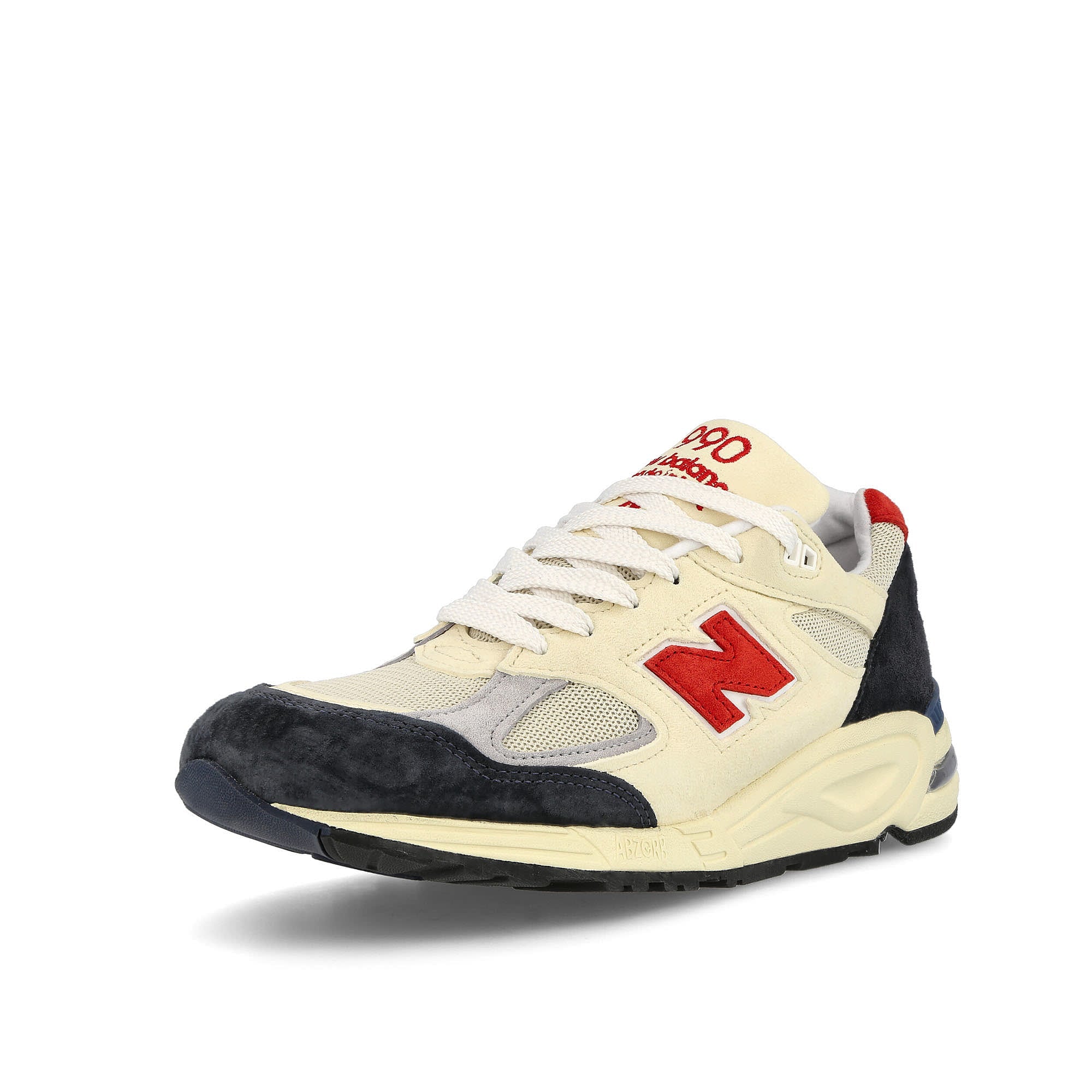 New Balance m990ta2 Beige Low Top Sneakers Close Up | Overkill