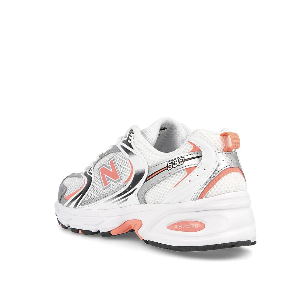 New Balance mr 530 mac White Close-up | Overkill