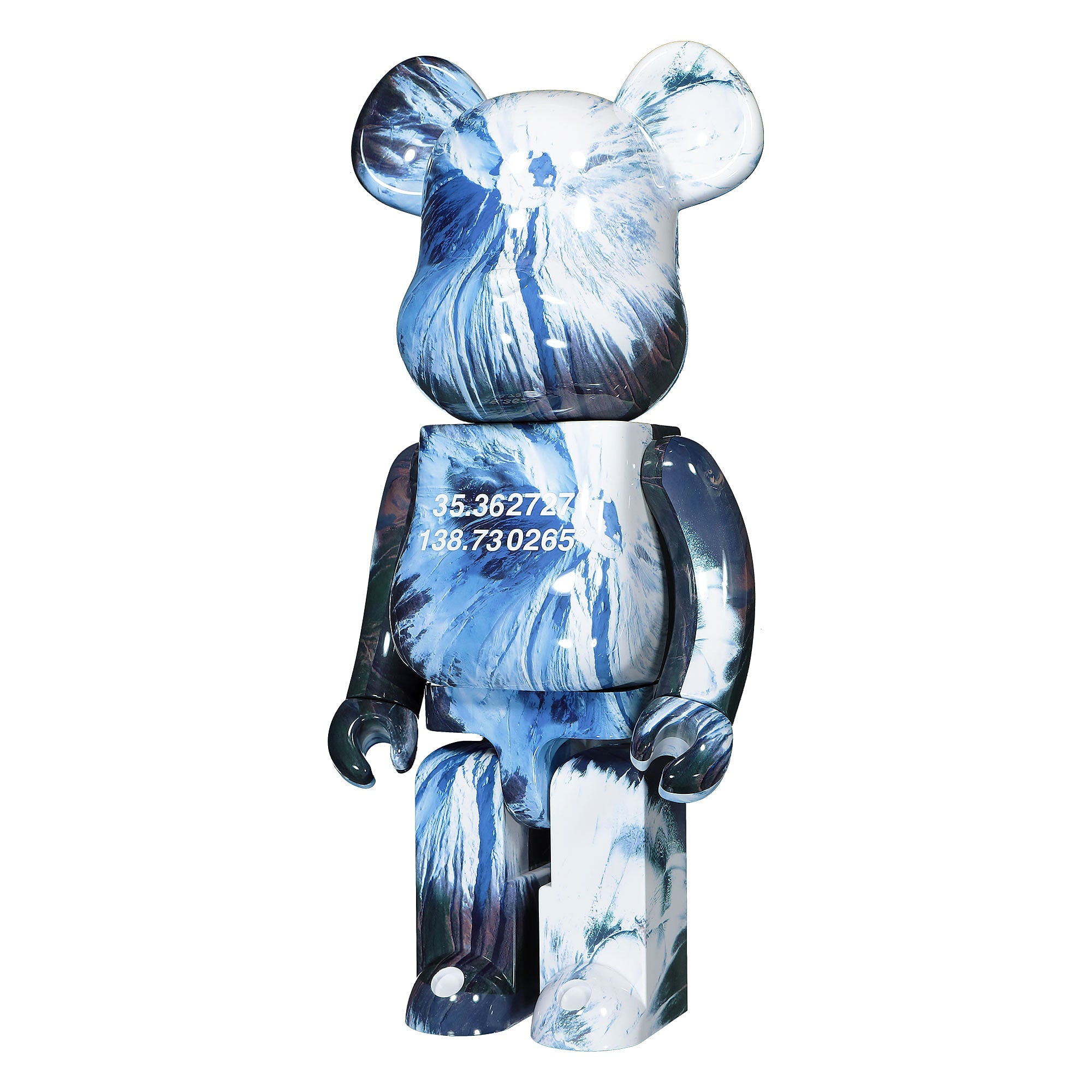 Medicom Benjamin Grant x Medicom Be@rbrick OVERVIEW Mt.Fuji Japan 1000% Multi Collectibles & Toys Close-up | Overkill