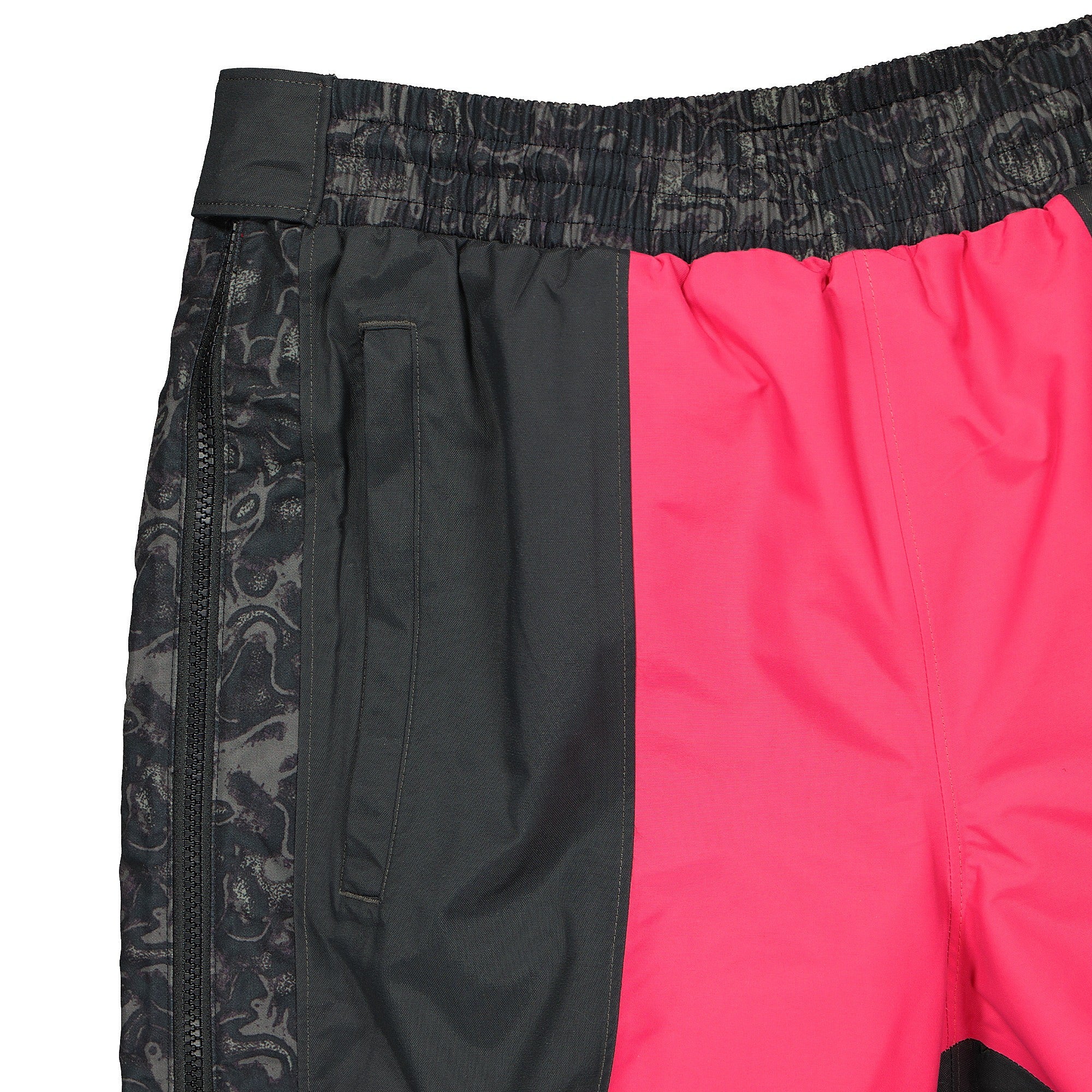 The North Face 94 Rage Rain Pant Rosered Sweat & Track Pants Detailfoto | Overkill