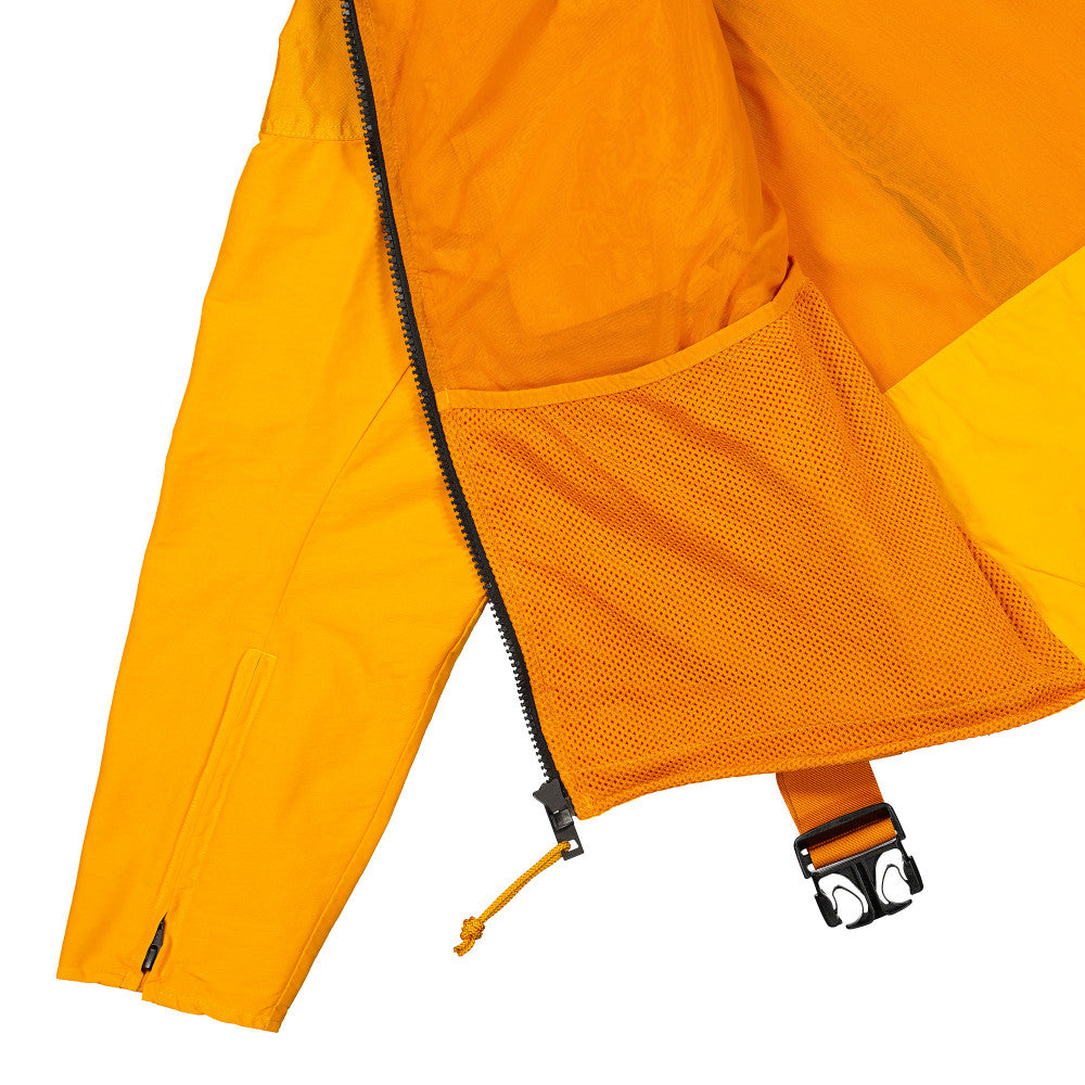 The North Face steep tech black series garment dye jacket Summit Gold / TNF Black Jackets Detail view 1 | Overkill