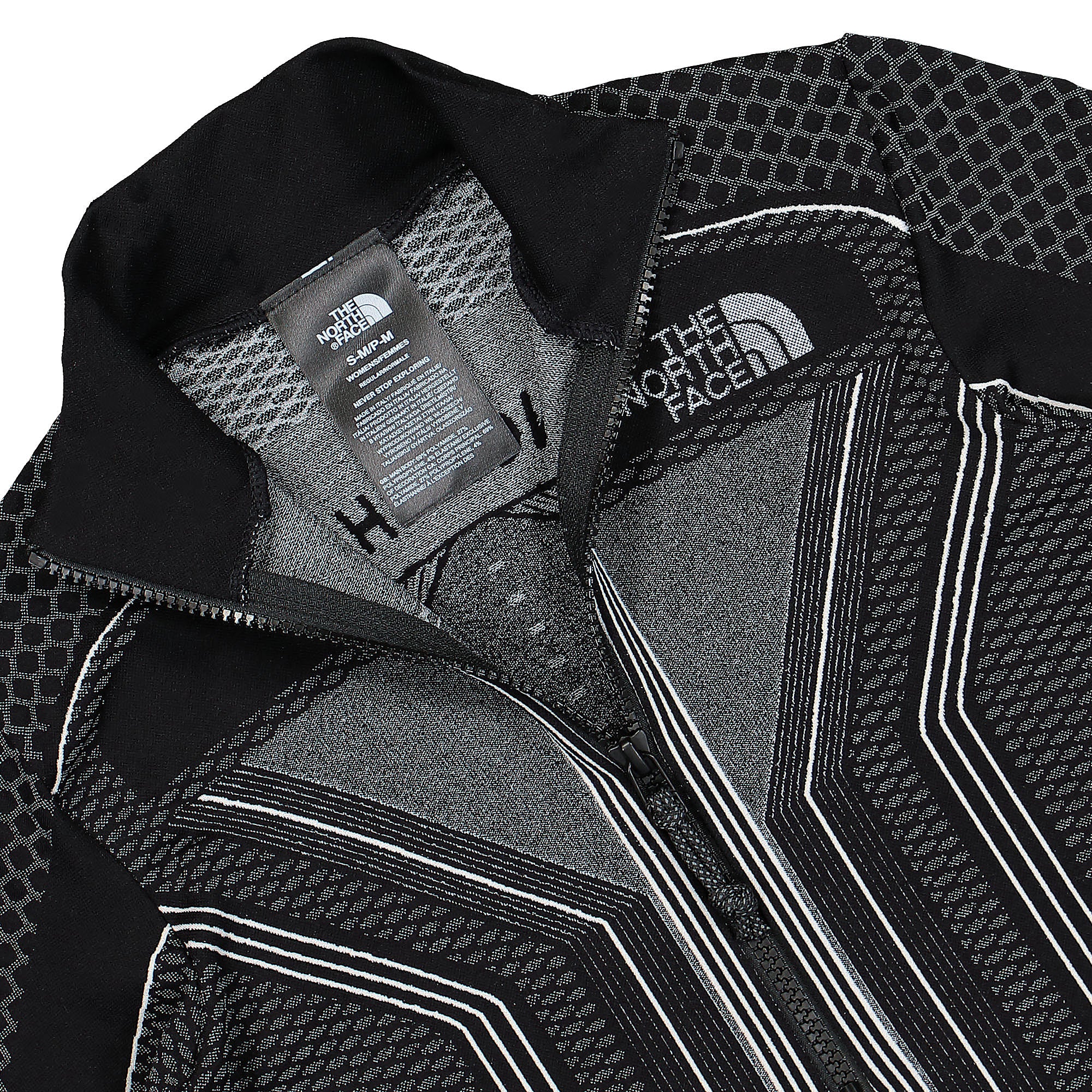 The North Face W Gartha Bodysuit Black Longsleeves Close-up | Overkill