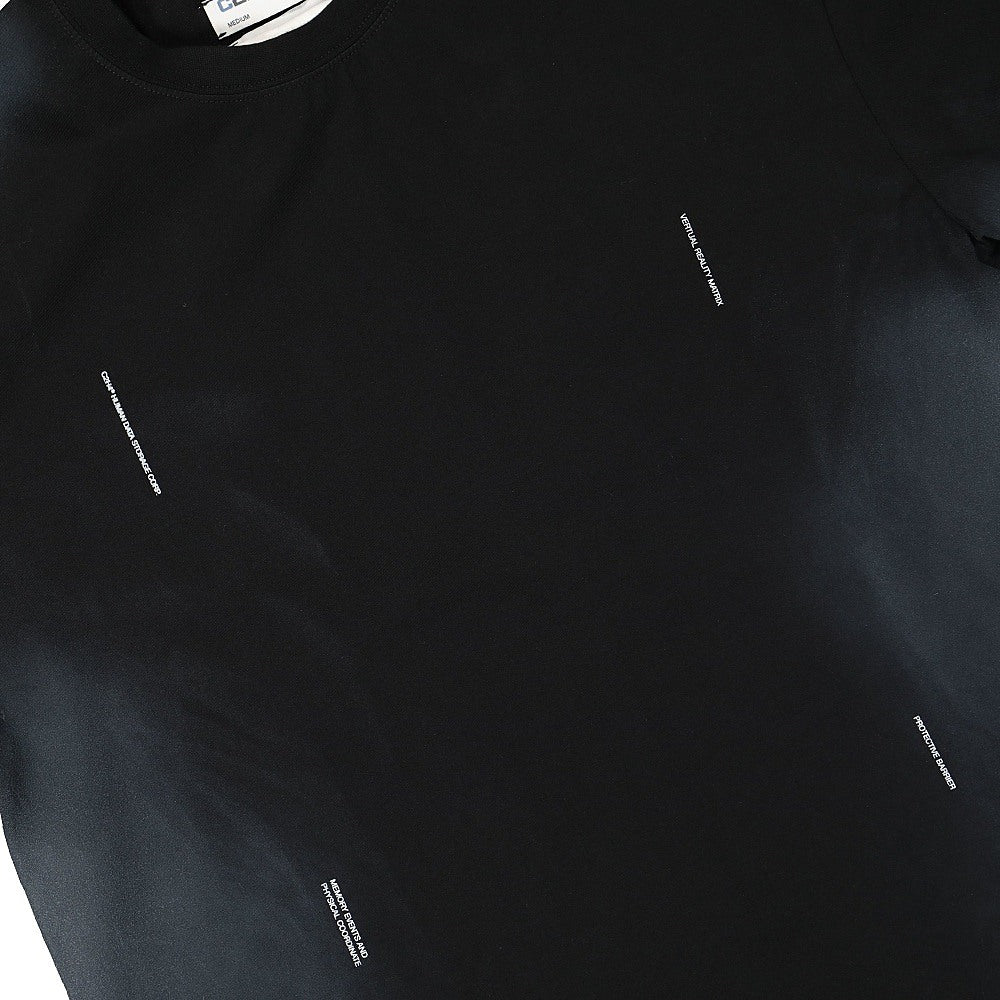 C2H4 sprayed t-shirt Black T-Shirts Close-up | Overkill