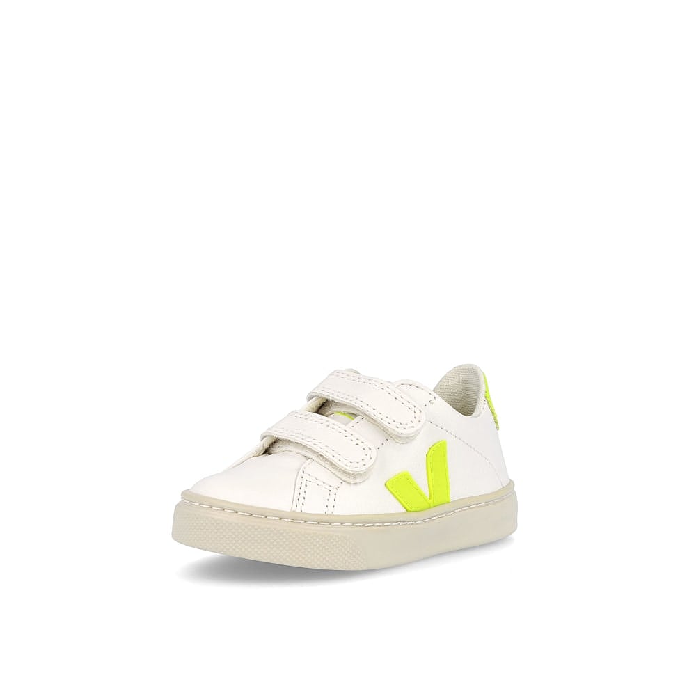 Veja small esplar velcro chromefree Extra White-Jaune Fluo Low Top Sneakers Close Up | Overkill
