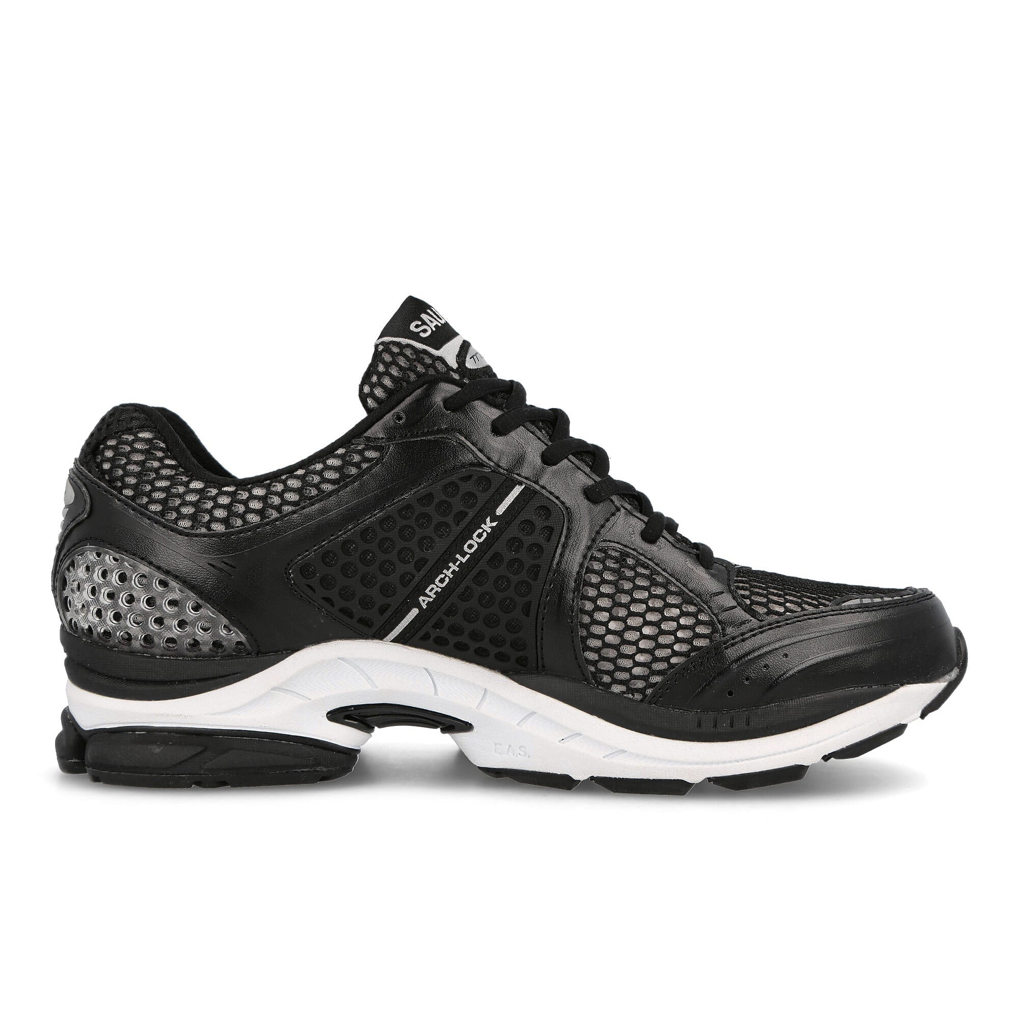 Saucony Progrid Triumph 4 Black-White Low Top Sneakers Silhouette | Overkill