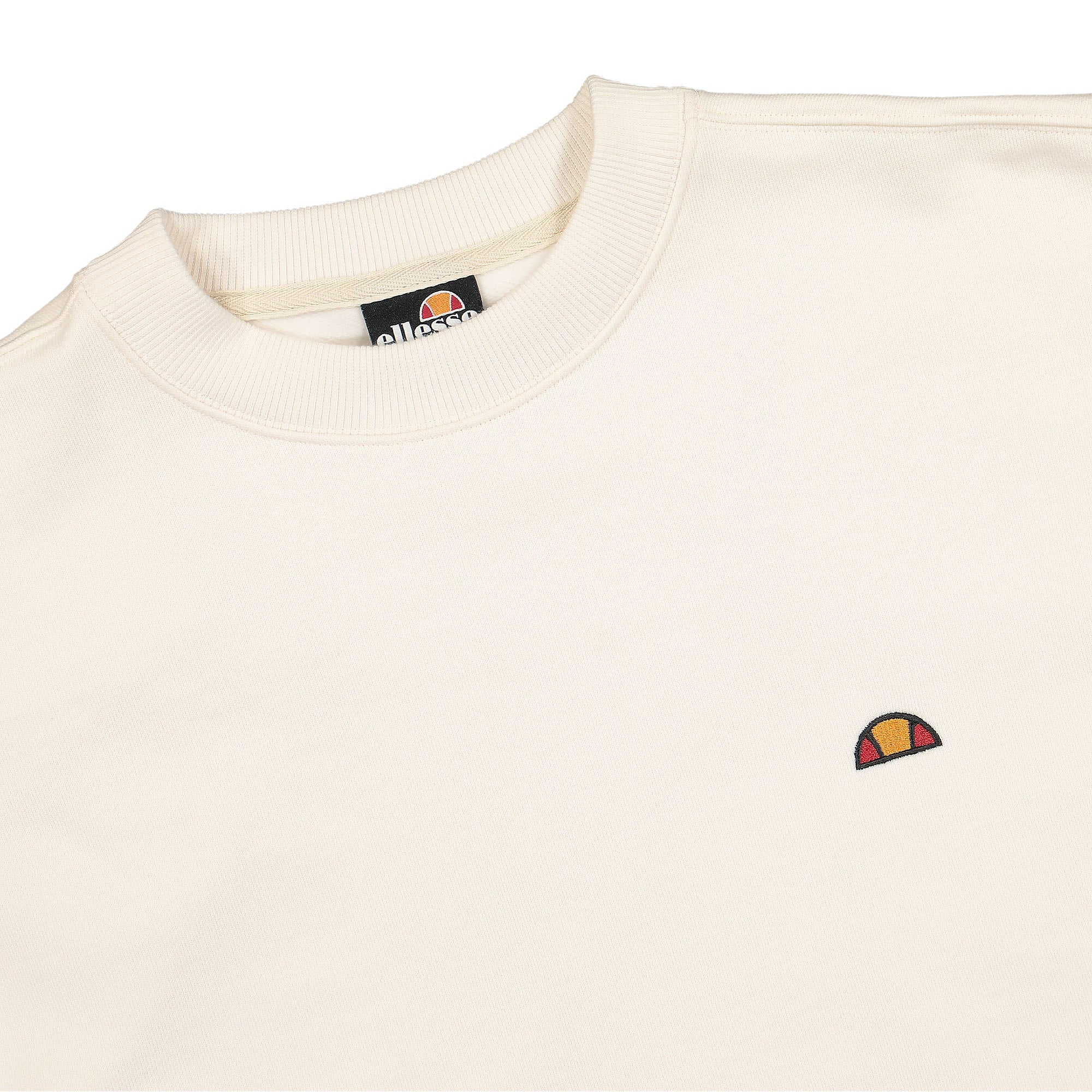 Ellesse Montano Crewsweat Off White Sweatshirts Close-up | Overkill
