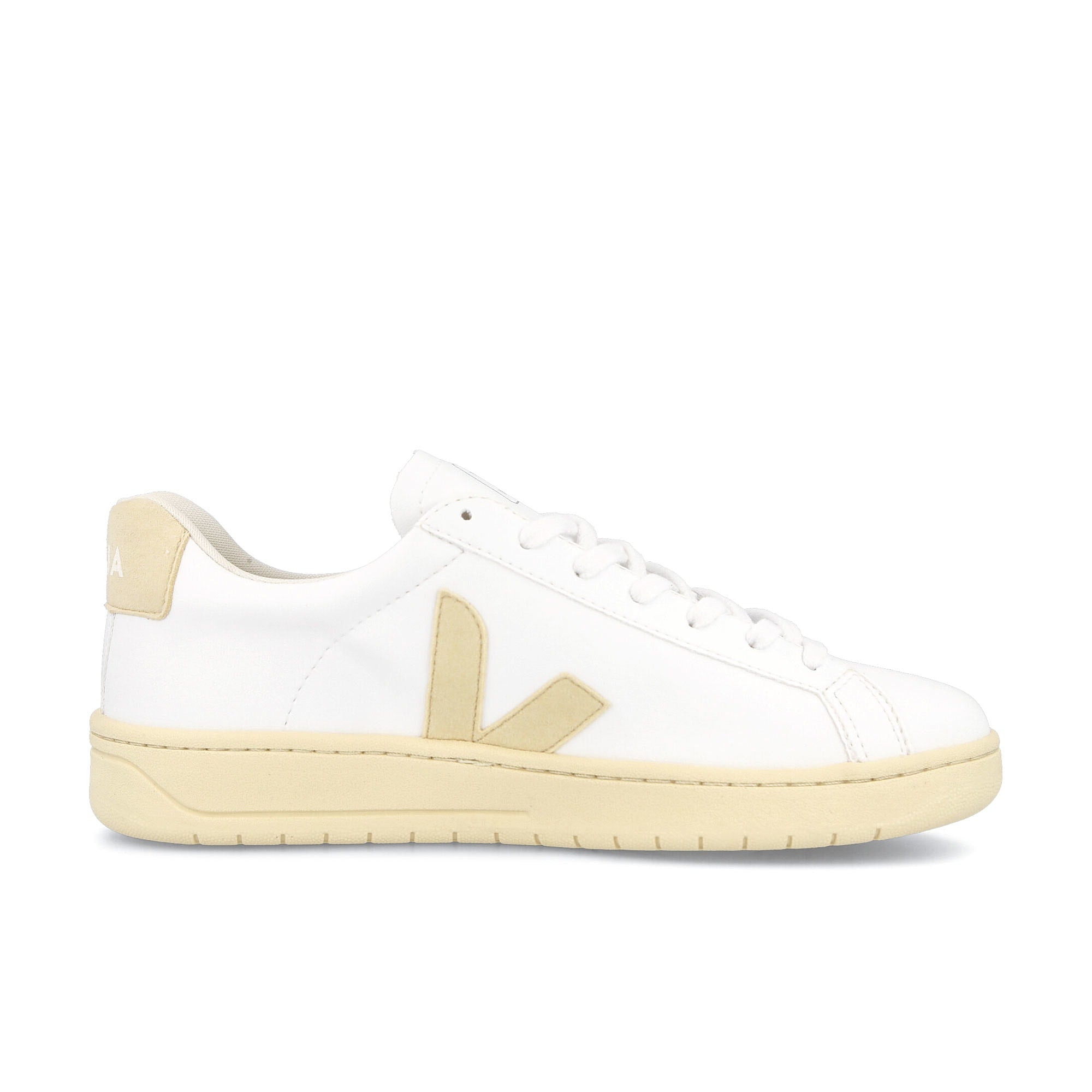 Veja wmns urca cwl White Low Top Sneakers Silhouette | Overkill