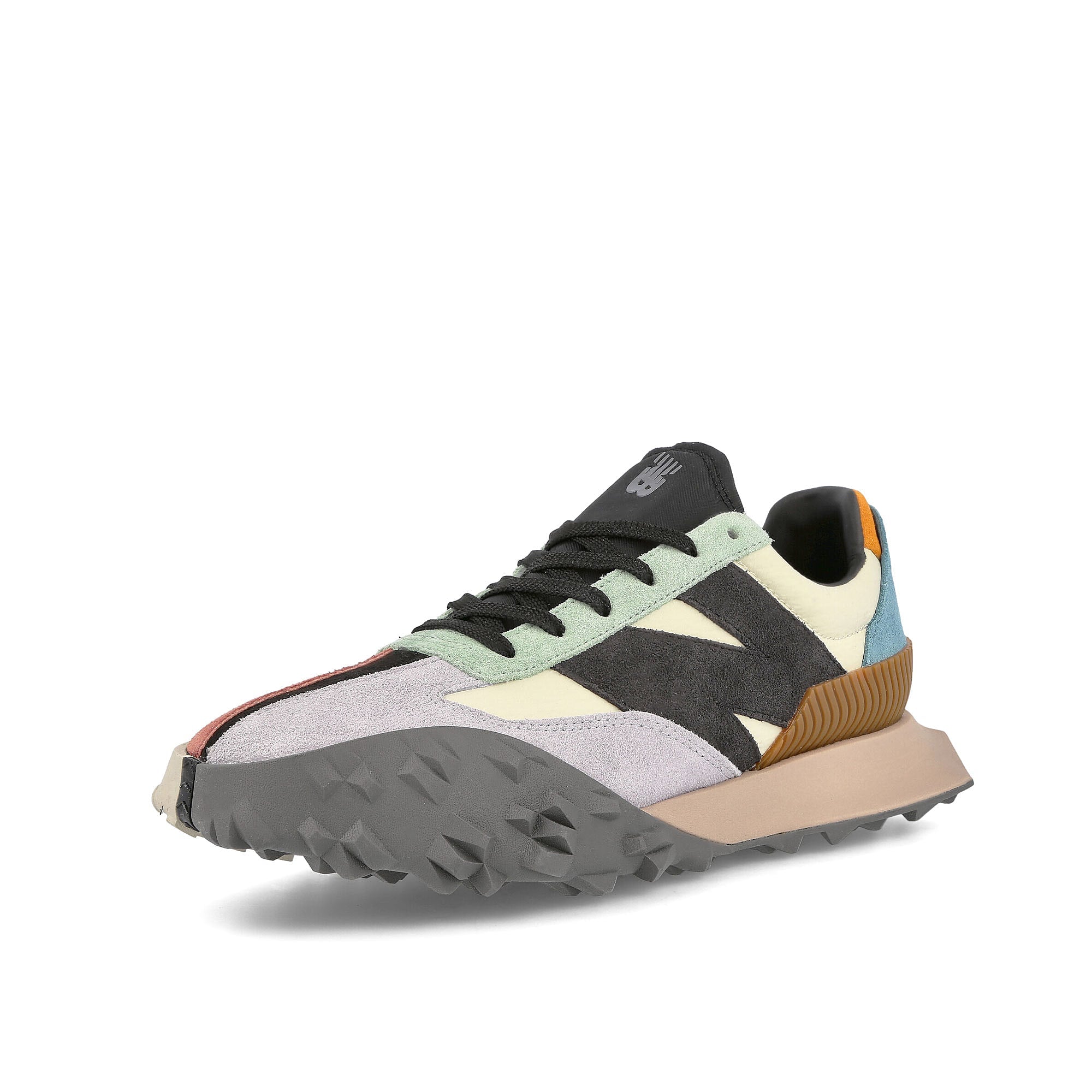 New Balance u xc-72 bb2 Multicolor Low Top Sneakers Close Up | Overkill