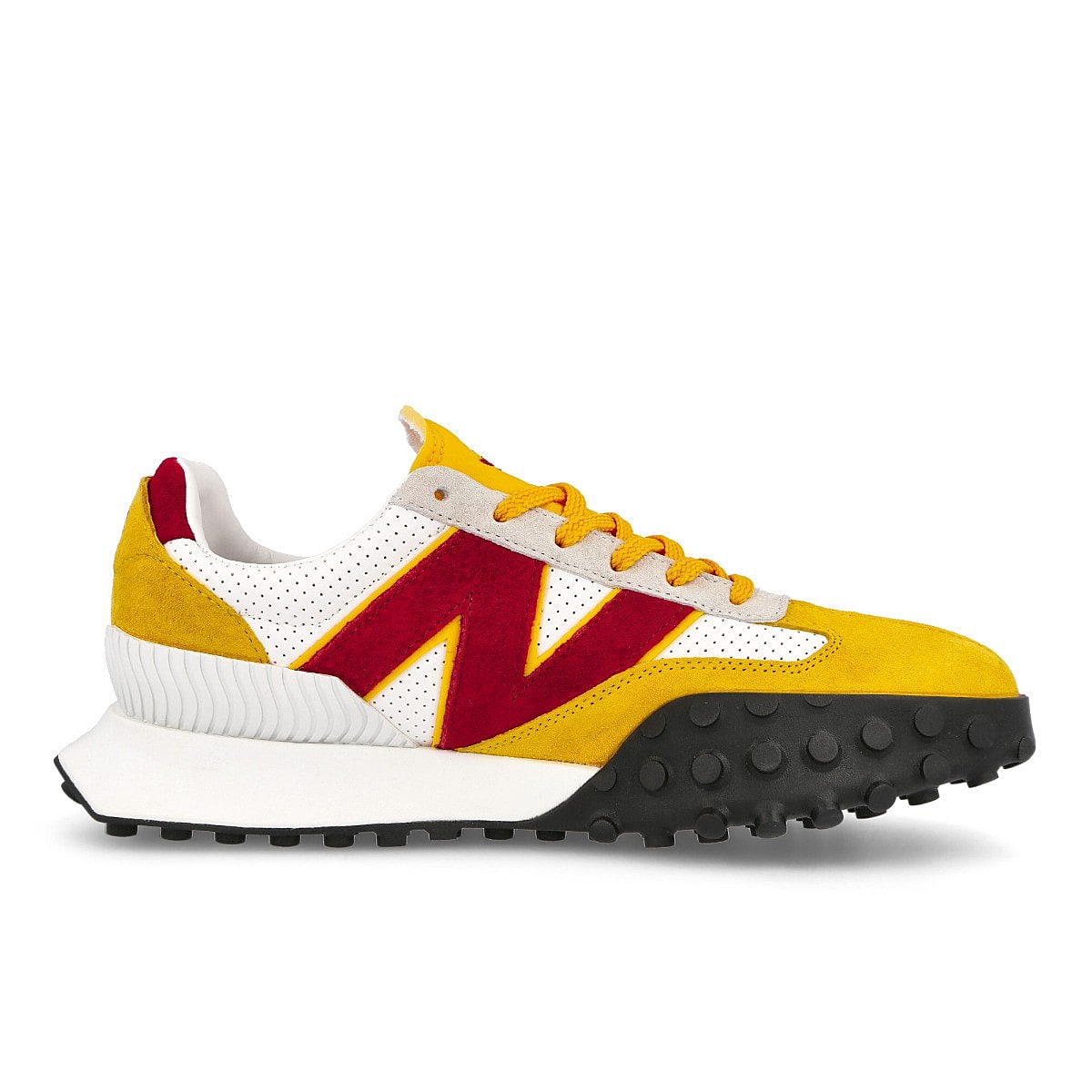 New Balance Casablanca x New Balance U XC-72 CBB 0 Low Top Sneakers Silhouette | Overkill