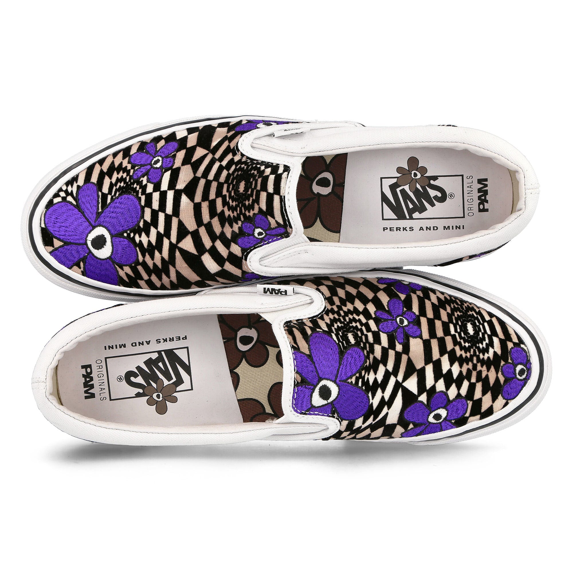 Vans PAM x Vans OG Classic Slip-On Pam Brown / True White Sneakers Detailfoto | Overkill