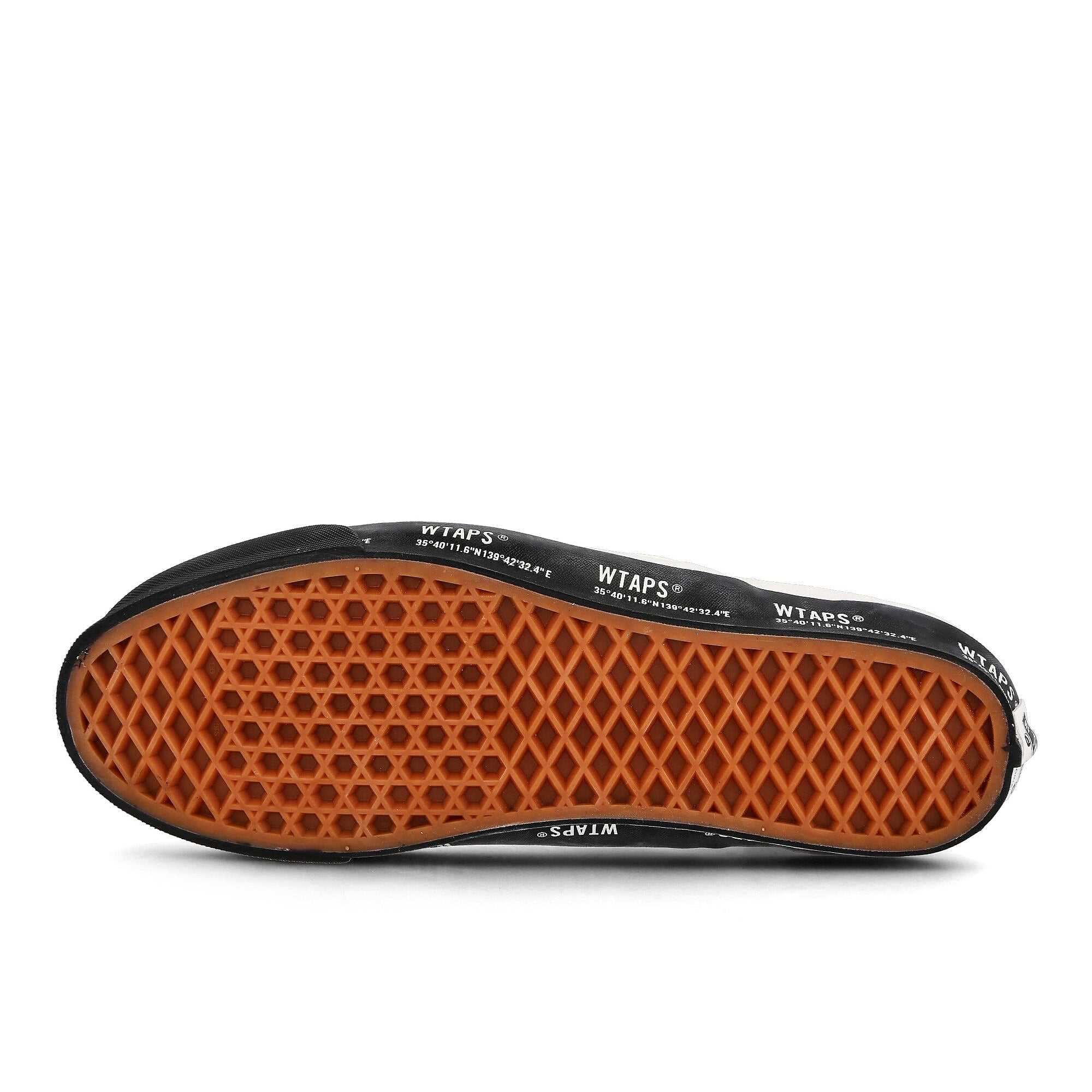 Vans OG Classic Slip-On LX GPS-White-Black Low Top Sneakers Detail View 1 | Overkill