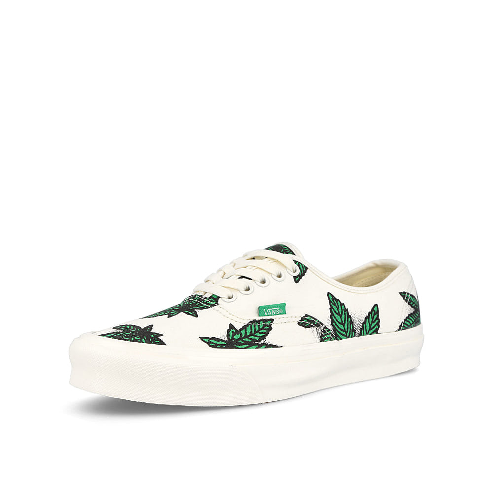 Vans authentic lx og Green Low Top Sneakers Close Up | Overkill