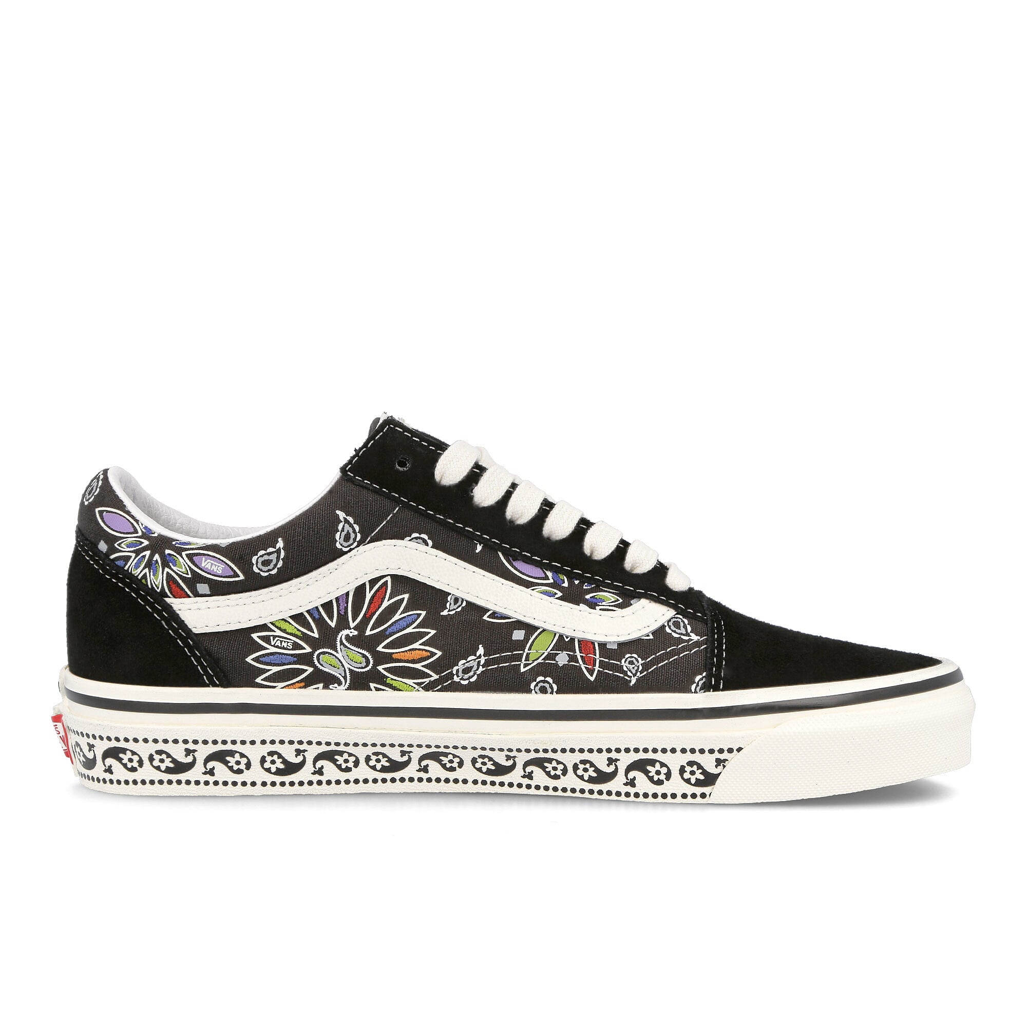 Vans old skool 36 dx Black-White Low Top Sneakers Silhouette | Overkill