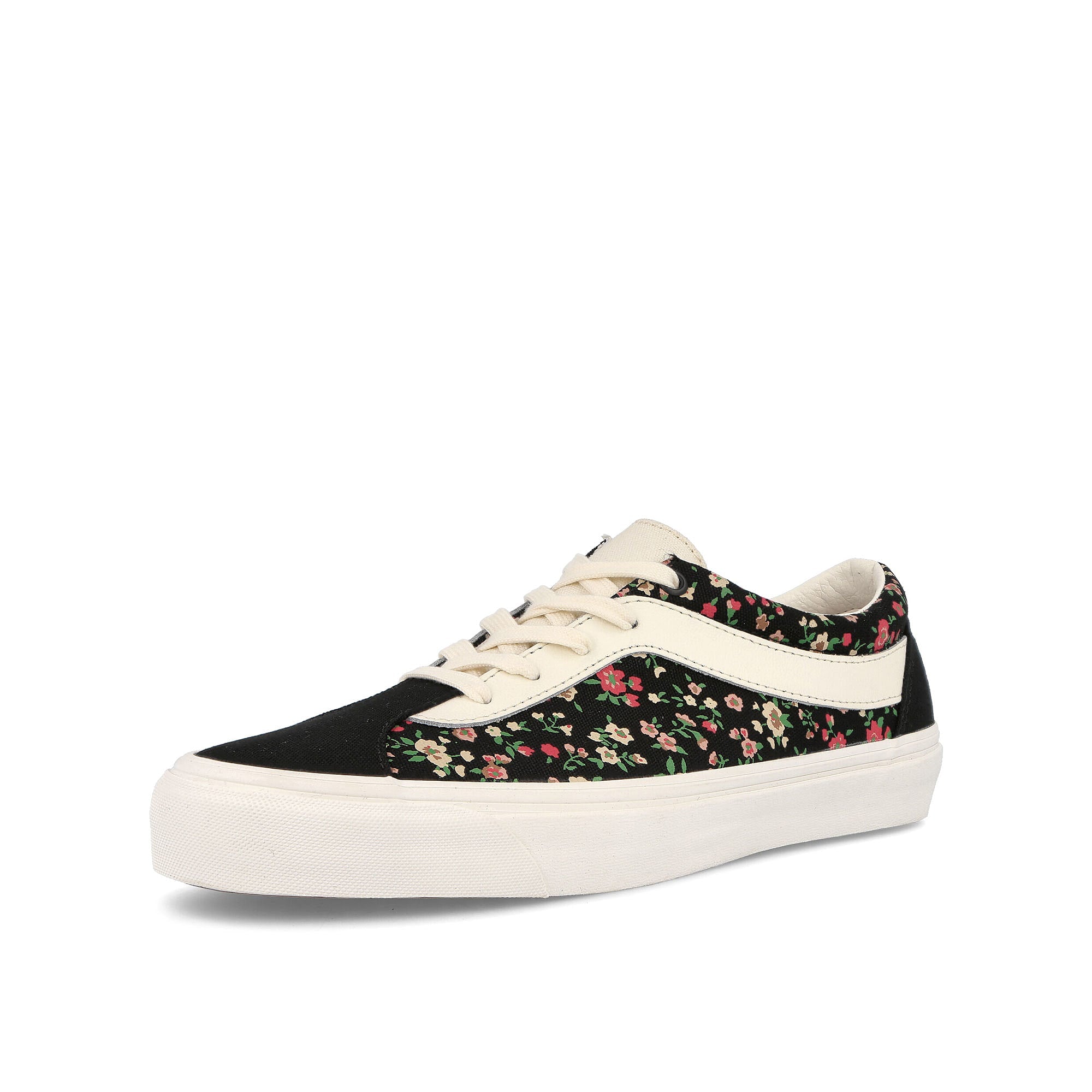 Vans bold ni Ditsy Floral Black / White Sneakers Close Up | Overkill