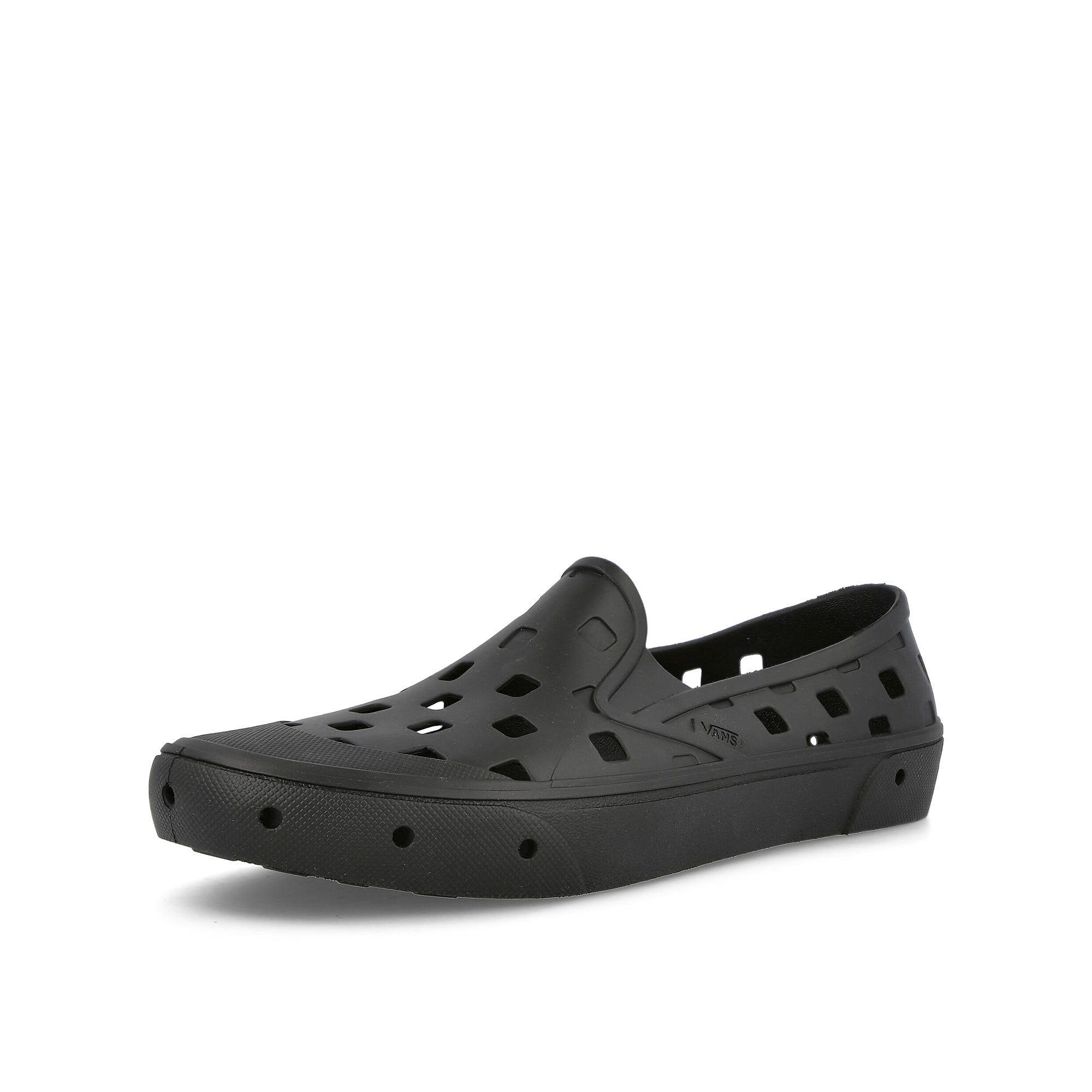 Vans slip-on trk Black Sneakers Close Up | Overkill