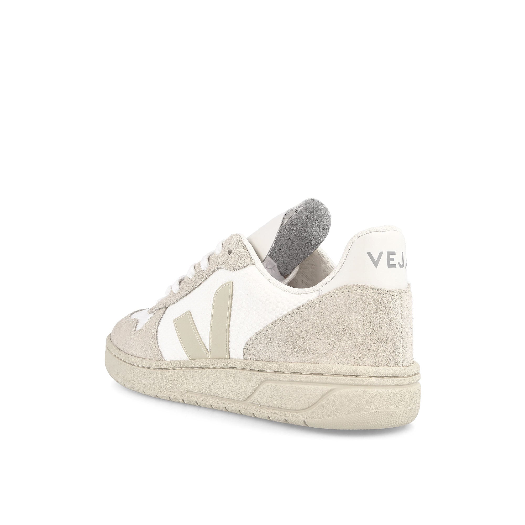 Veja wmns v-10 b-mesh White Natural Pierre Close-up | Overkill