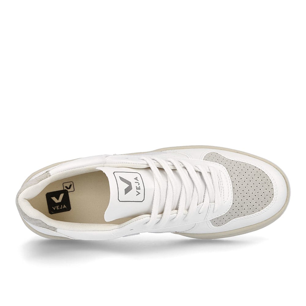 Veja v-10 cwl Full White / Natural Detail view 1 | Overkill