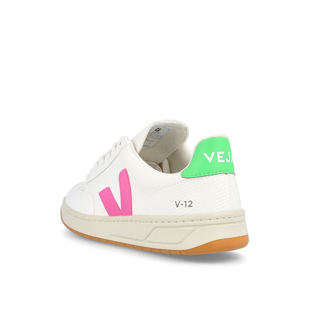 Veja v-12 b-mesh White / Sari / Absinthe Close-up | Overkill