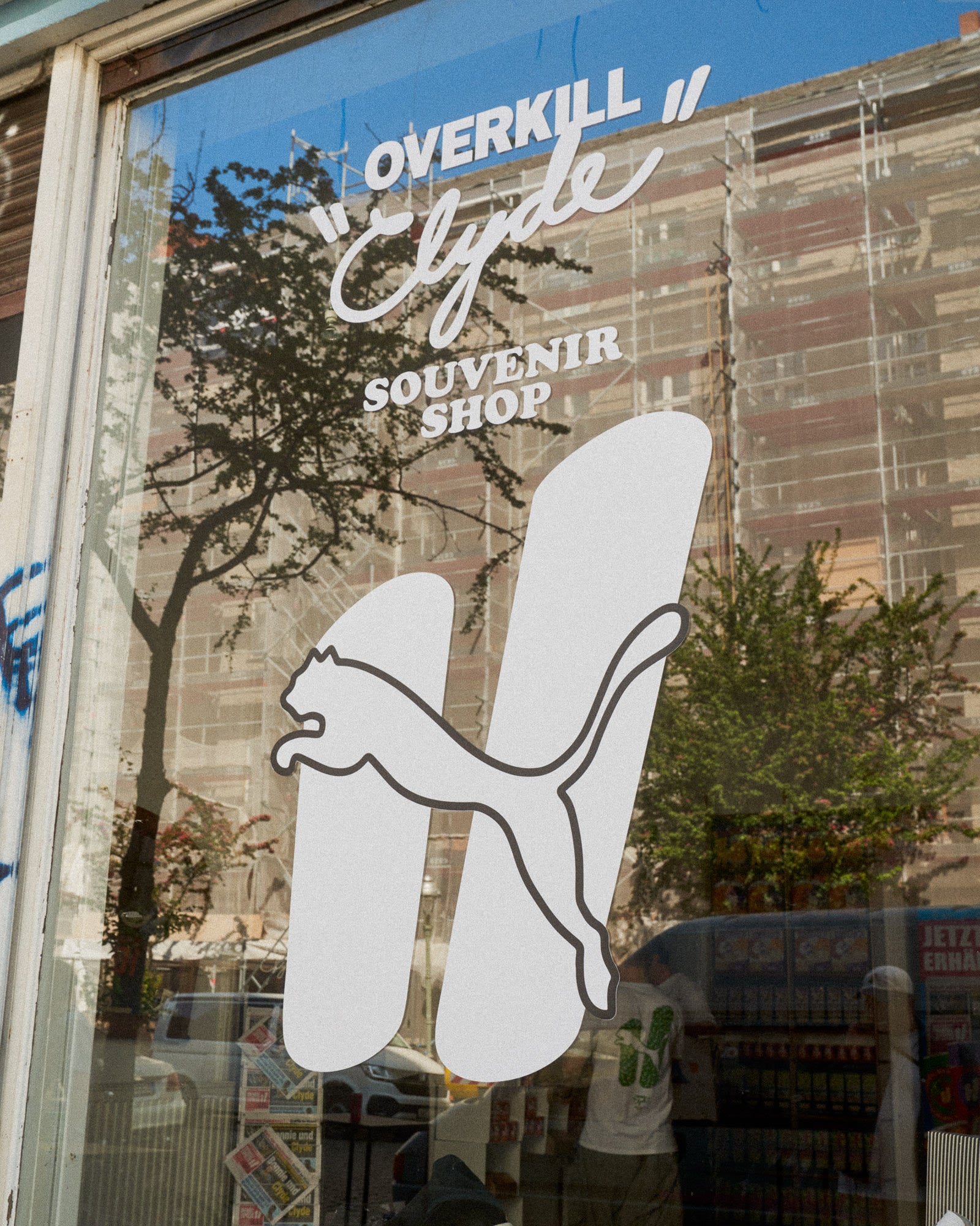 Rhuigi x Puma Clyde - Overkill Pop Up Späti