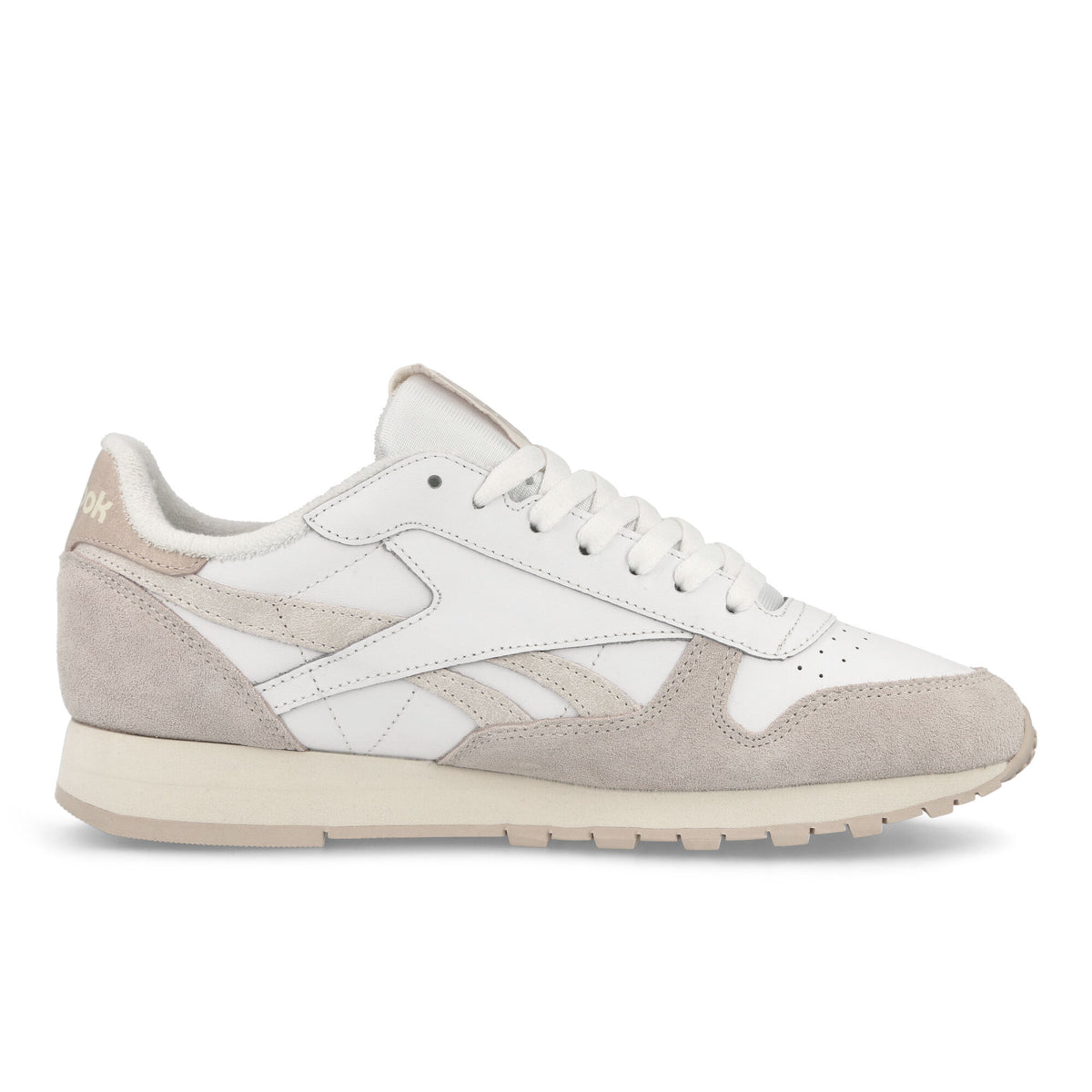 Reebok Classic Leather White / Chalk / Stucco Low Top Sneakers  Silhouette | Overkill