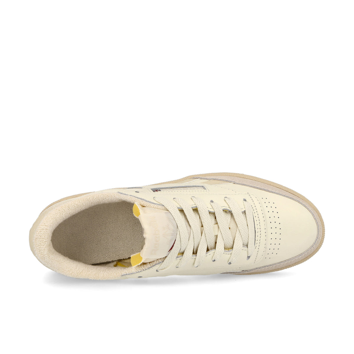 Reebok Club C Revenge Vintage Chalk / Alabaster / Paper White Low Top Sneakers  Detailfoto | Overkill