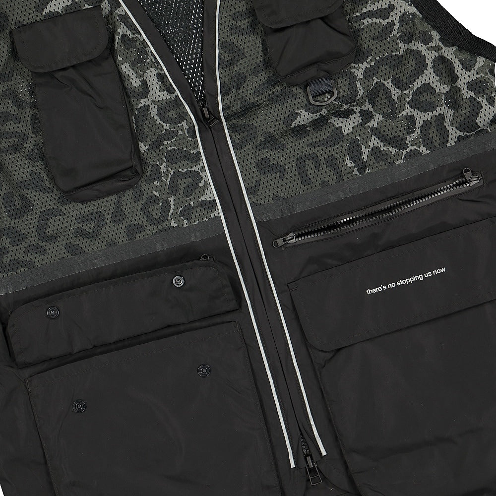 Converse Rokit x Converse Utility Vest Black Vests Close-up | Overkill