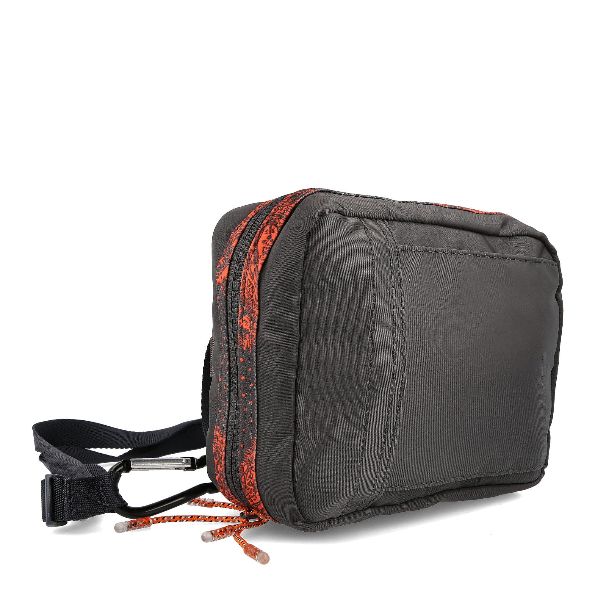 Converse paria /FARZANEH x Converse Cross Body Bag Asphalt Shoulder & Cross Body Bags Detailfoto | Overkill