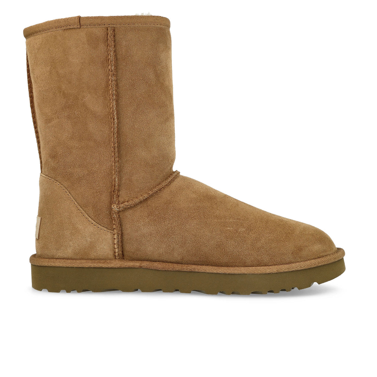 UGG W Classic Short II Chestnut Boots 1016223-CHE Silhouette | Overkill

