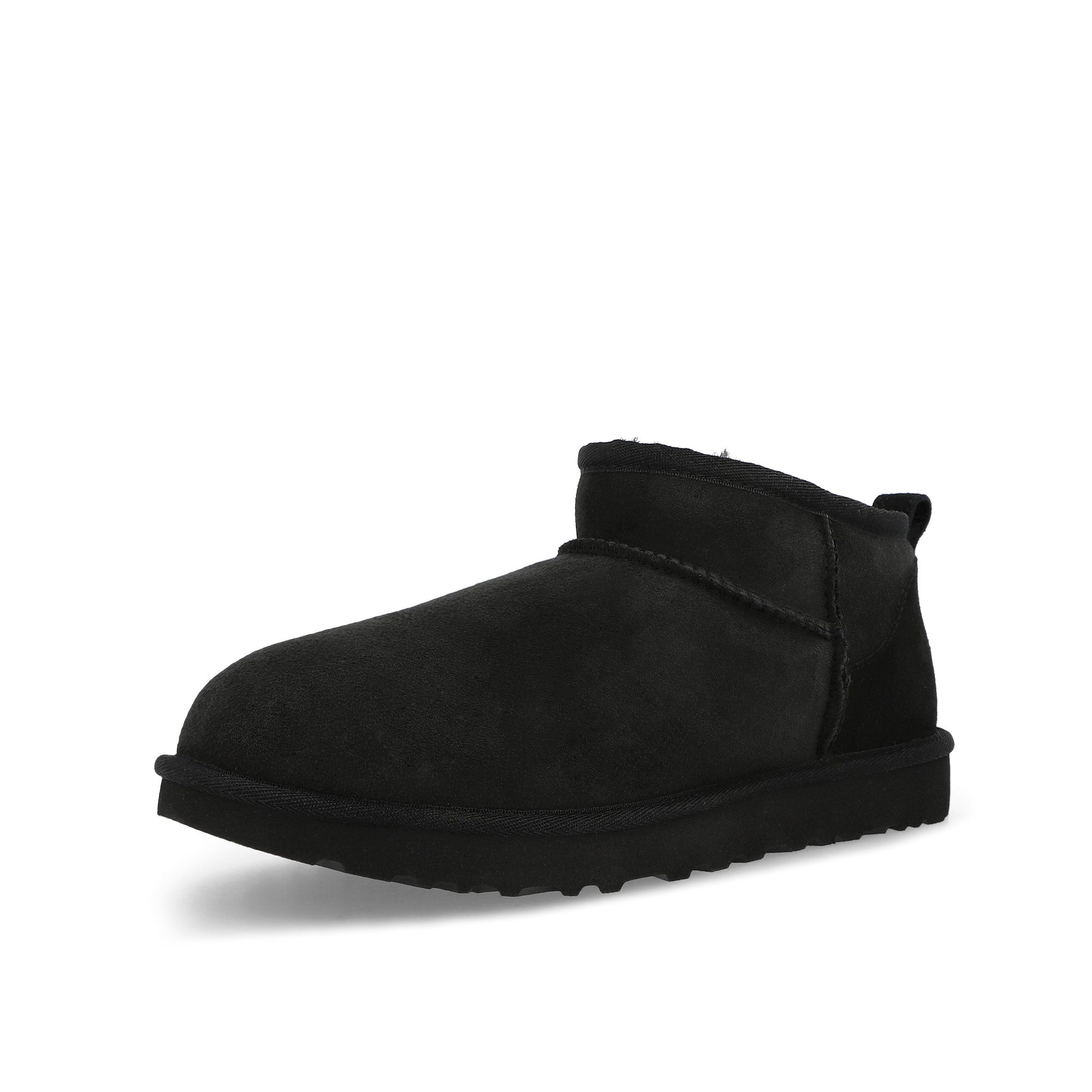 UGG  W Classic Ultra Mini Black Boots 1116109-BLK Close-up | Overkill
