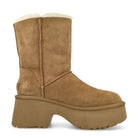 UGG W Esmee Boot Chestnut Boots 1171533-CHE Silhouette | Overkill
