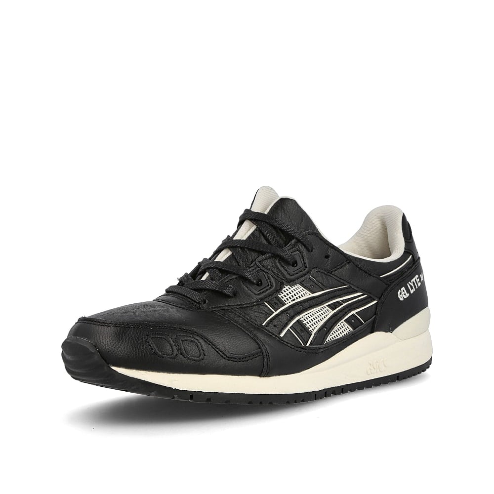 Asics gel lyte iii og Black-Black Low Top Sneakers  Close Up | Overkill