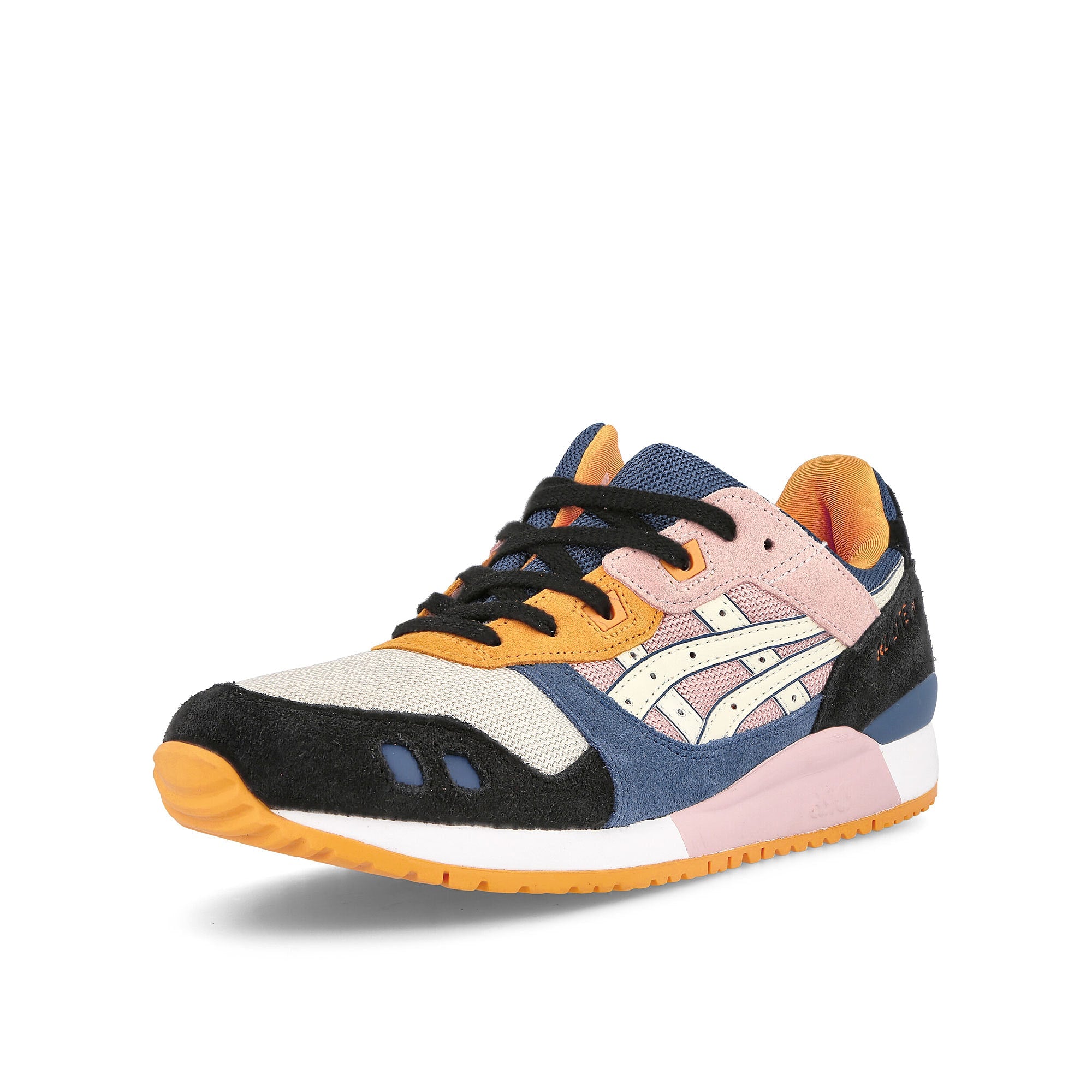 Asics gel lyte iii og Ginger Peach / Birch Low Top Sneakers  Close Up | Overkill