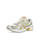 Asics Gel-1130 Cream / Pure Silver Low Top Sneakers 1202A164-125 Close-up | Overkill
