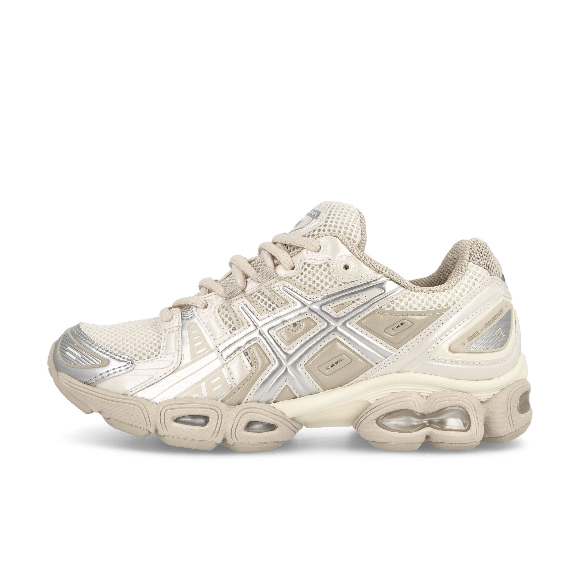 Asics Gel-Nimbus 9 Cream / Mineral Beige Low Top Sneakers 1202A278-107 | Overkill