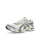 Asics Gel-Cumulus 16 White / Midnight Sneaker 1203A733-103 Close-up | Overkill
