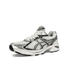 Asics GT-2160 White / Black Low Top Sneakers  Close Up | Overkill