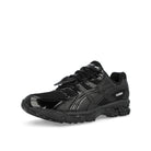Asics Gel Nimbus 10.1 Black / Black Low Top Sneakers 1203A833-001 Close-up | Overkill
