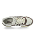 Asics  Gel-1130 Cream / Cocoa Powder Low Top Sneakers 1203B077-102 Detailfoto | Overkill
