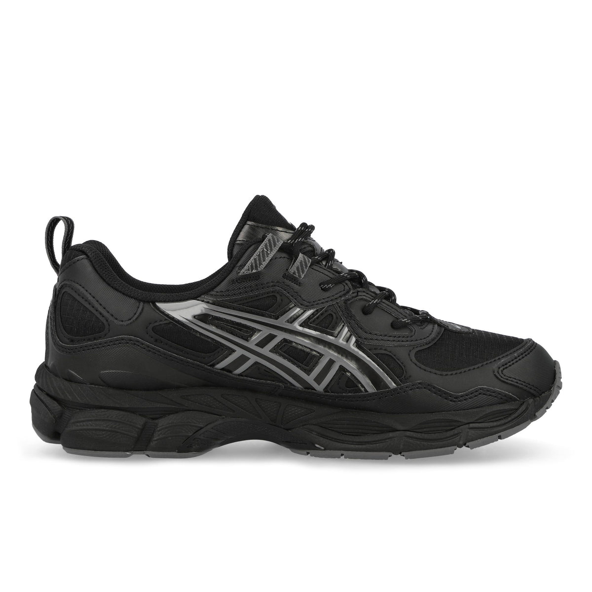 Asics Gel-NYC Utility Black / Carbon Low Top Sneakers 1203B226-001 Silhouette | Overkill
