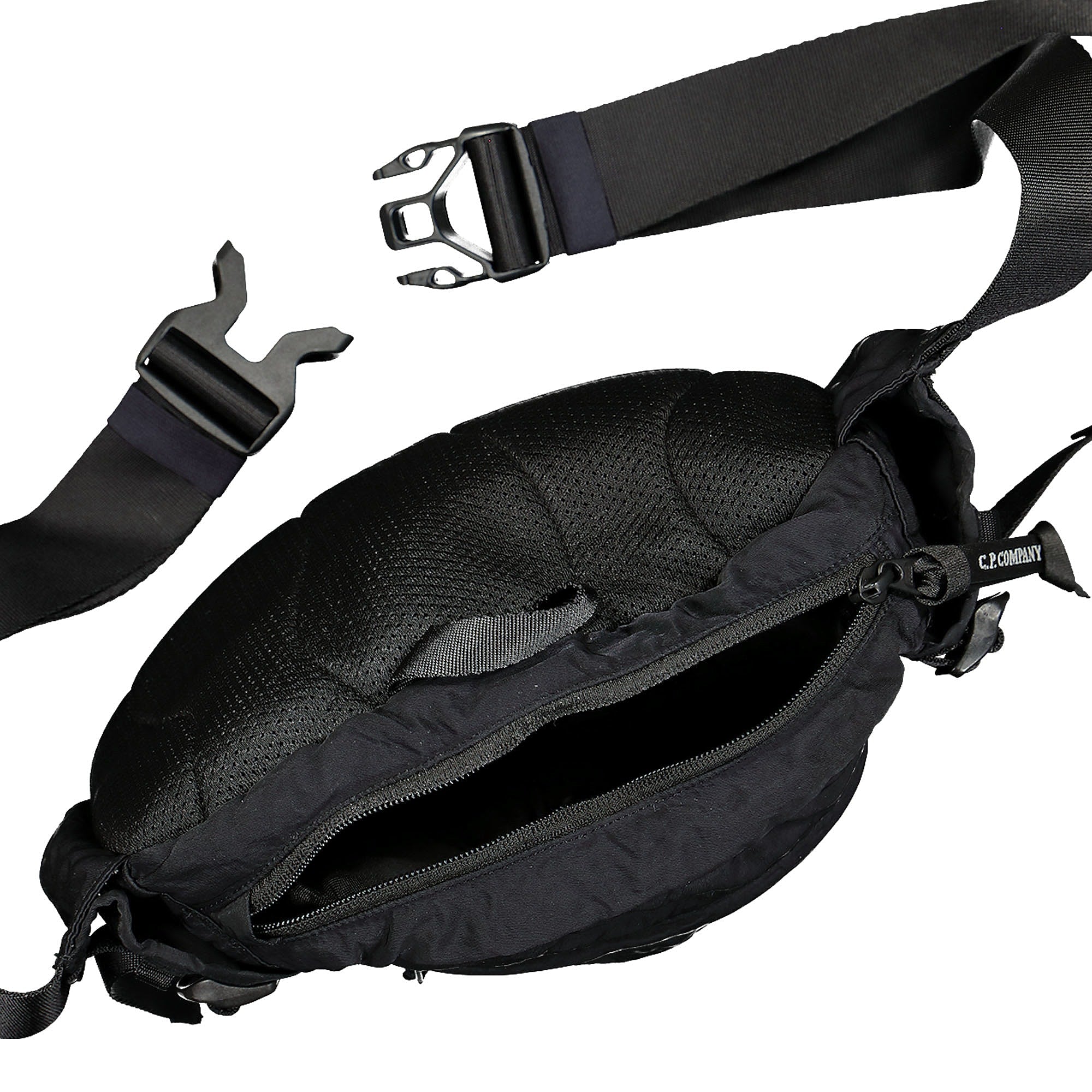 C.P. Company Nylon B Crossbody Pack Total Eclipse Shoulder & Cross Body Bags Detailfoto | Overkill