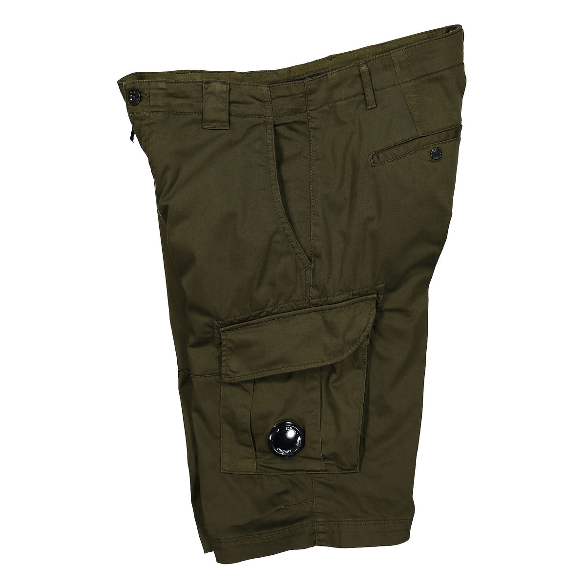 C.P. Company Stretch Sateen Cargo Shorts Ivy Green Shorts Close-up | Overkill