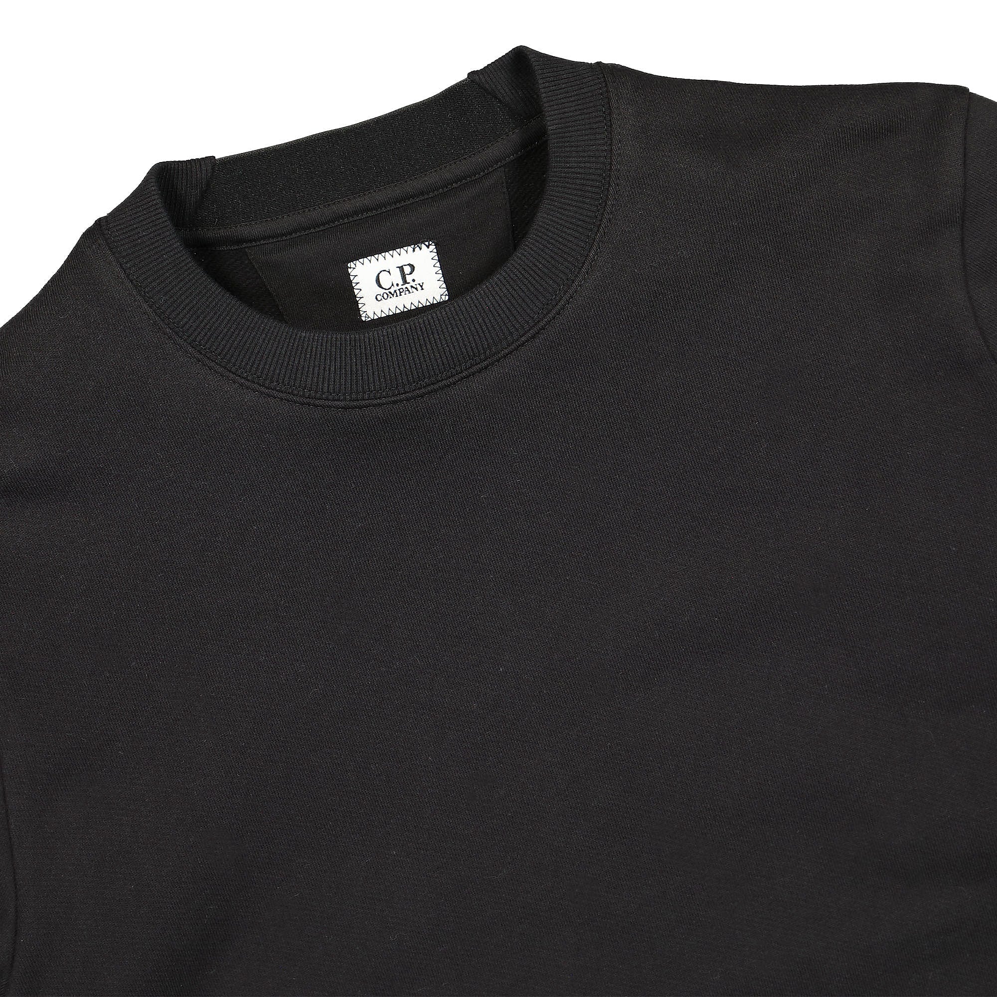 C.P. Company Diagonal Raised Fleece Crew Neck Sweatshirt Black Sweatshirts Close-up | Overkill