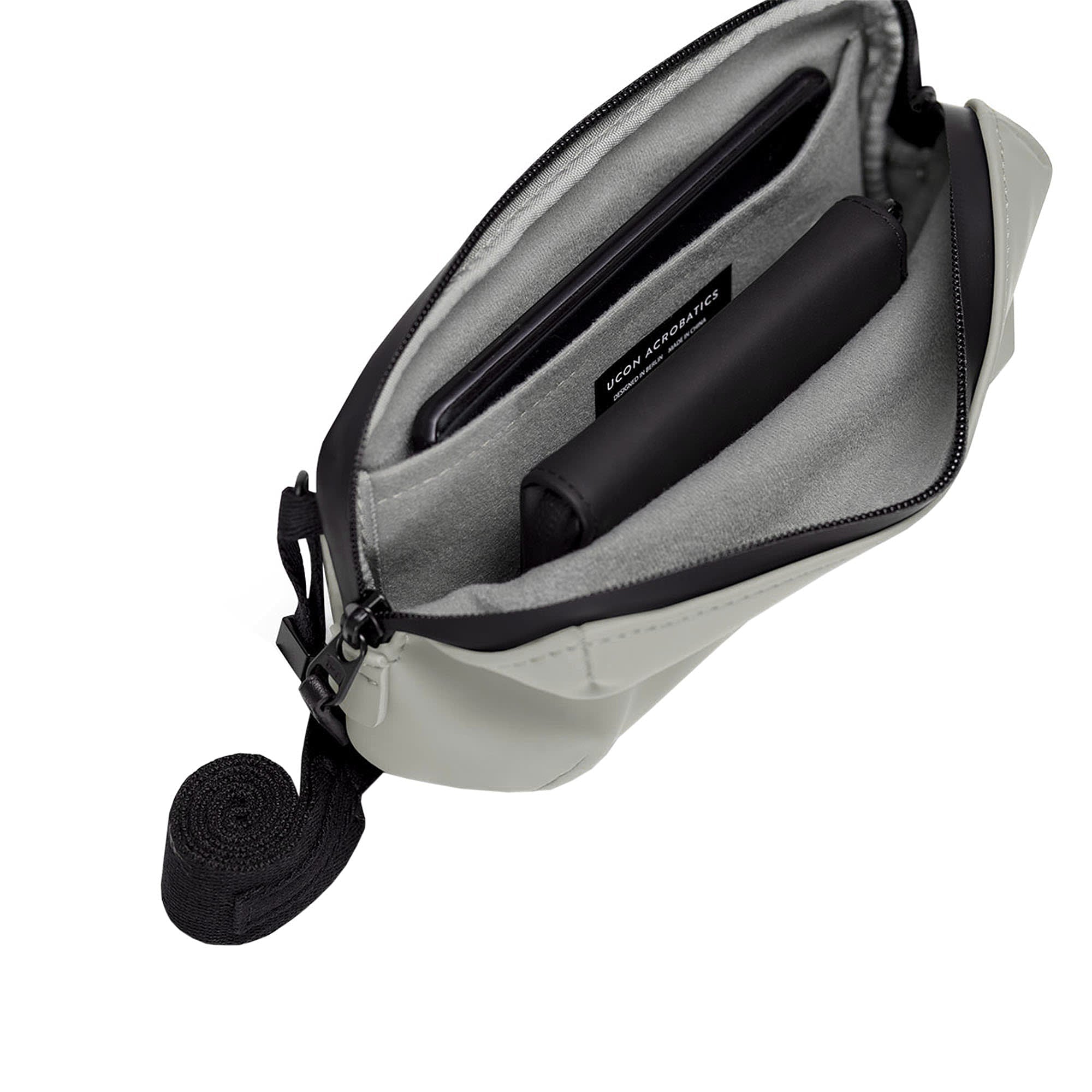 Ucon Acrobatics Ando Medium Bag Light Grey Shoulder & Cross Body Bags  Material | Overkill