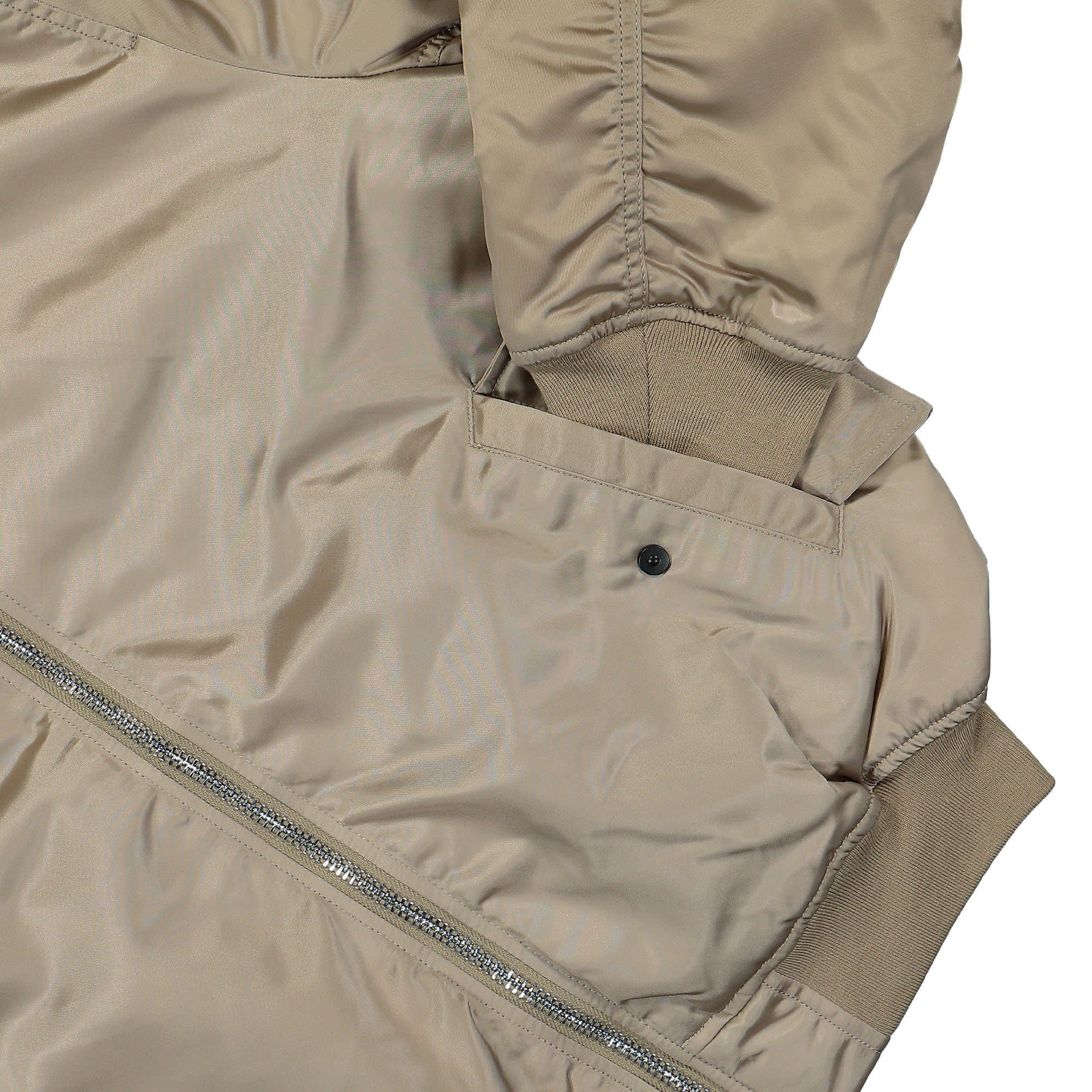 Alpha Industries MA-1 UV Vintage Sand Bomber & Varsity Jackets Detailfoto | Overkill