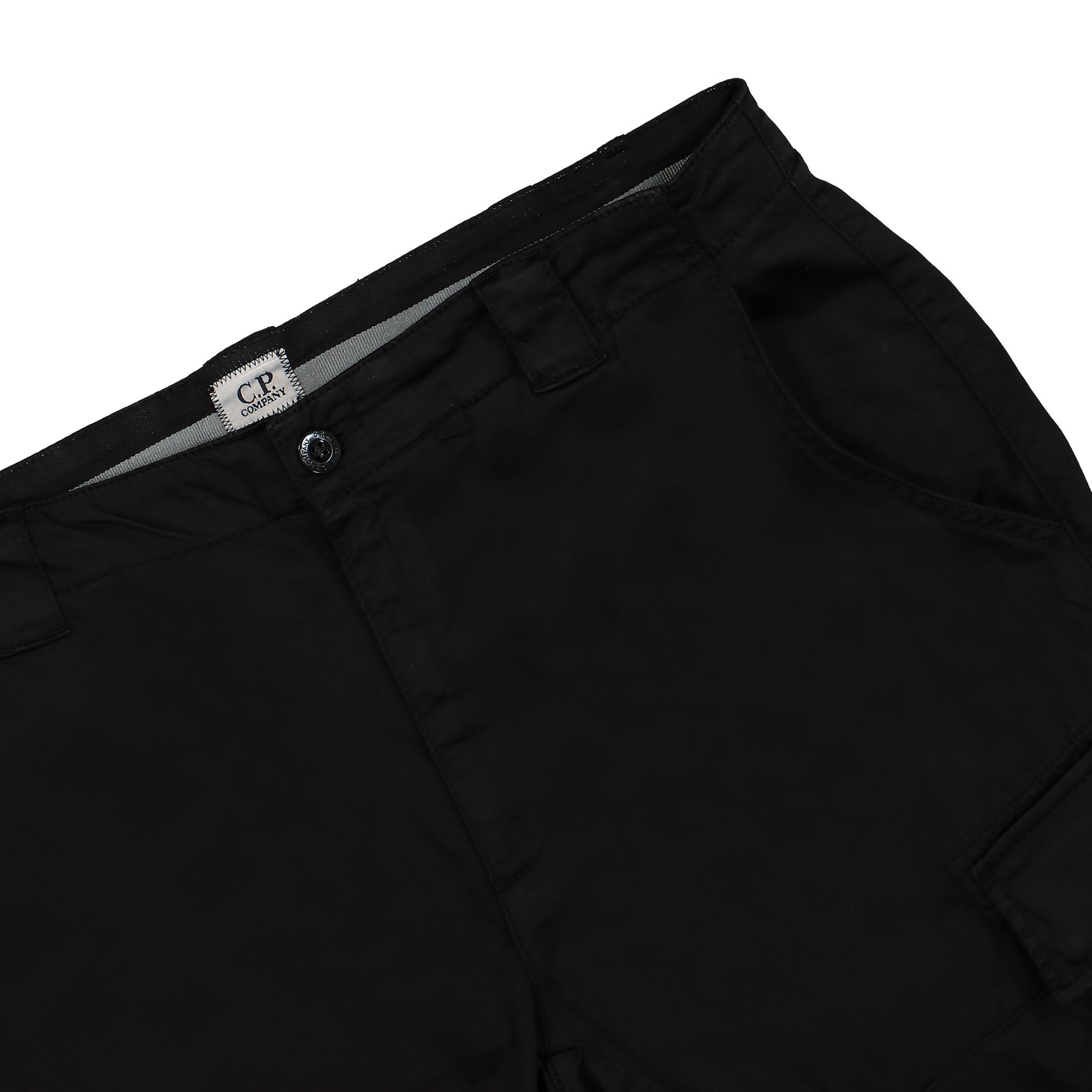 C.P. Company Stretch Sateen Cargo Shorts Black Shorts Detail view 1 | Overkill