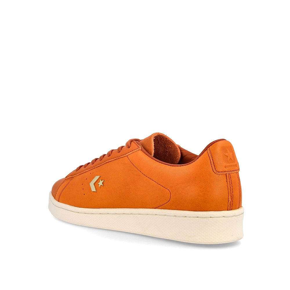 Converse x converse horween pro leather ox Potter Clay / Potters Clay  Close-up | Overkill
